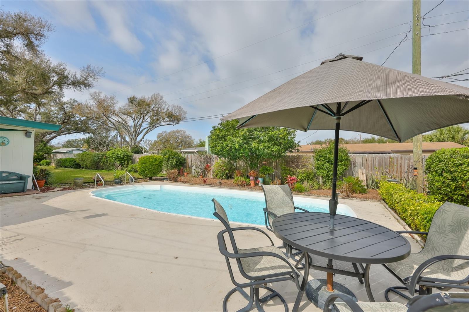 Image 39 of 49 For 6728 19th Street N