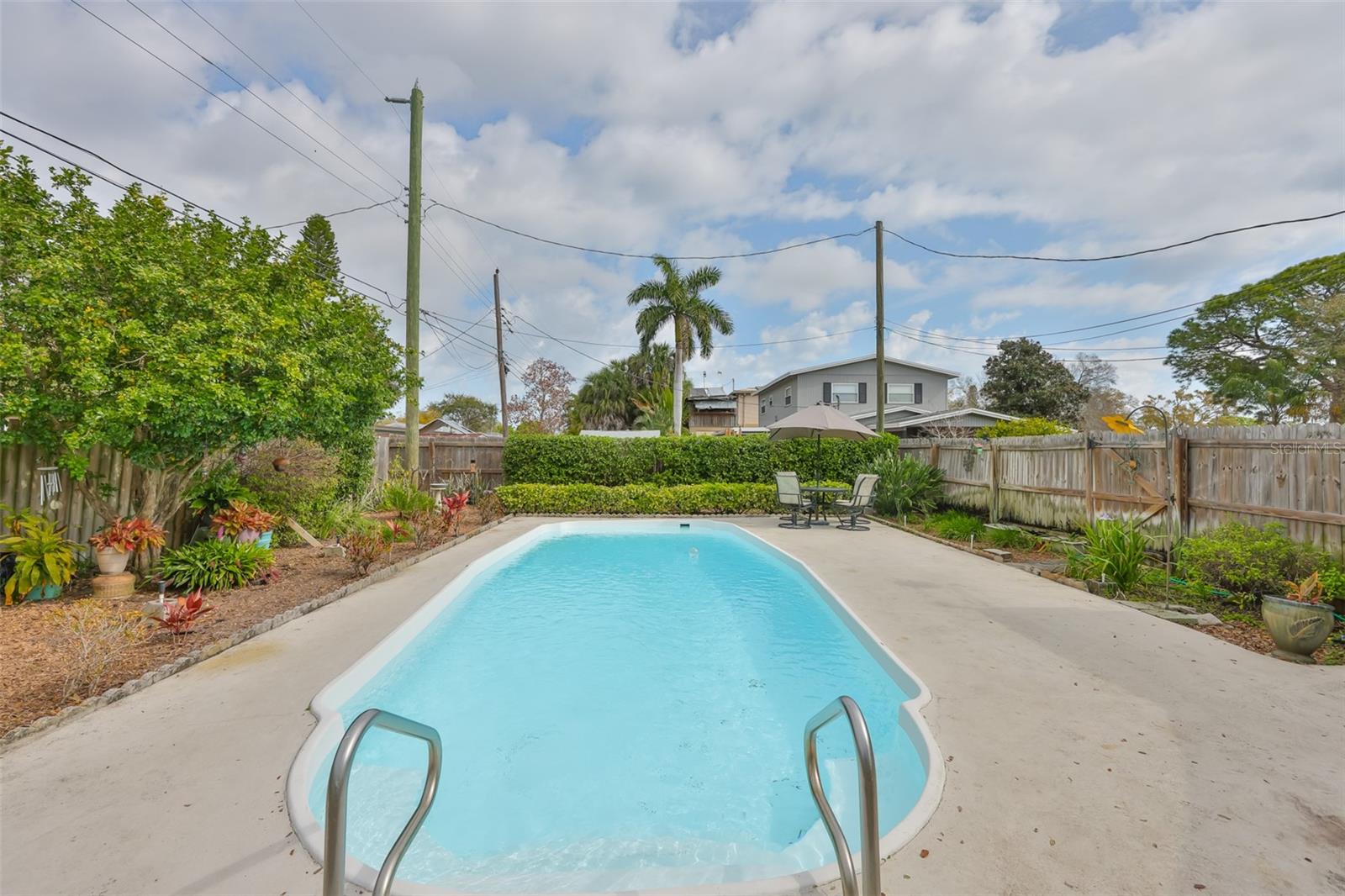 Image 40 of 49 For 6728 19th Street N