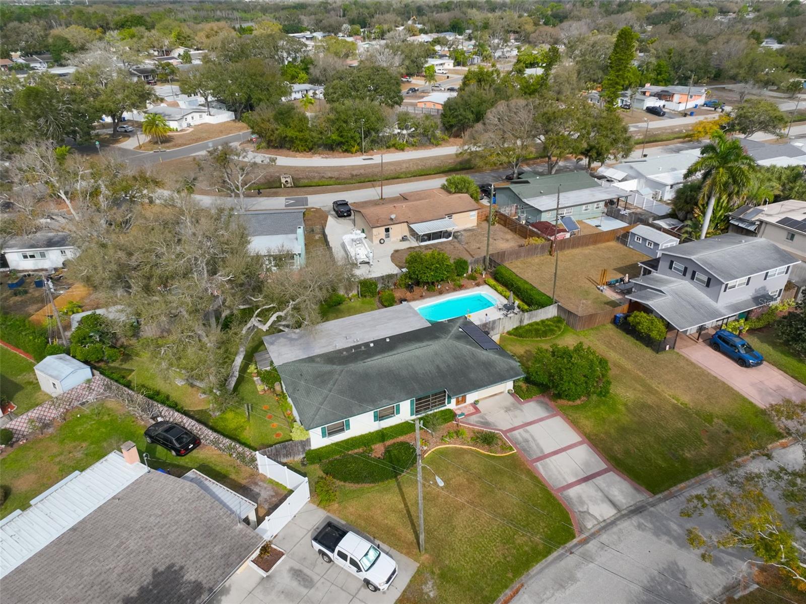 Image 46 of 49 For 6728 19th Street N