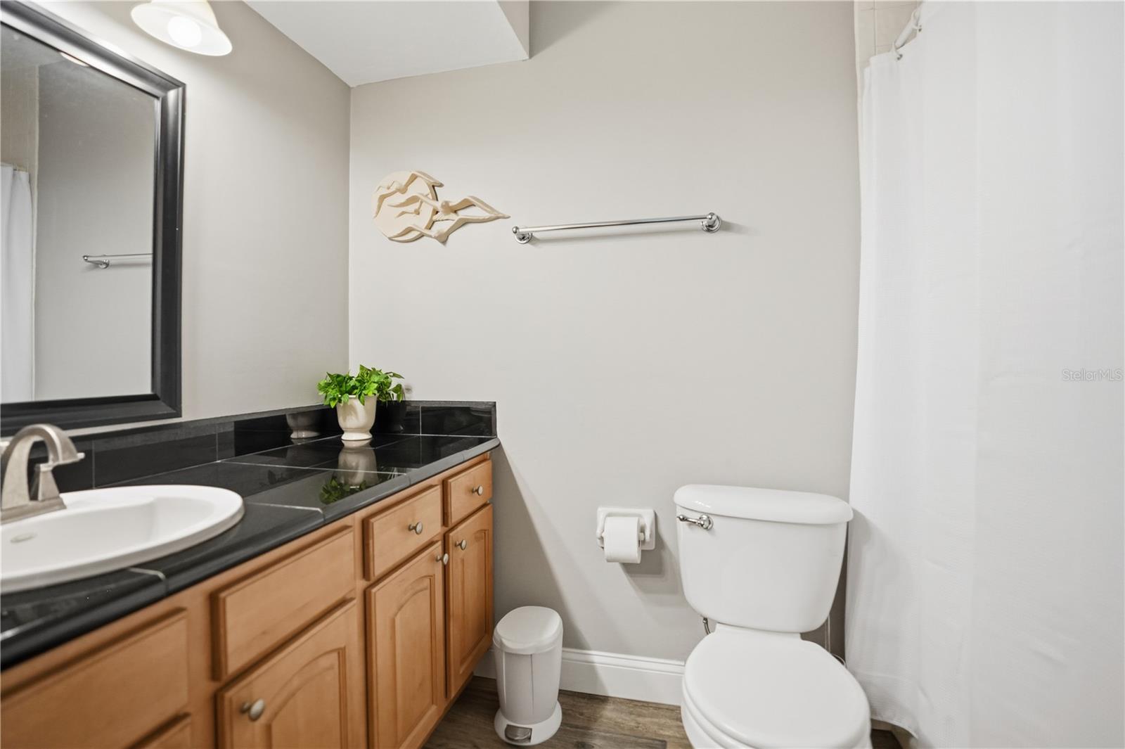 Image 25 of 39 For 16330 Gulf Boulevard 306