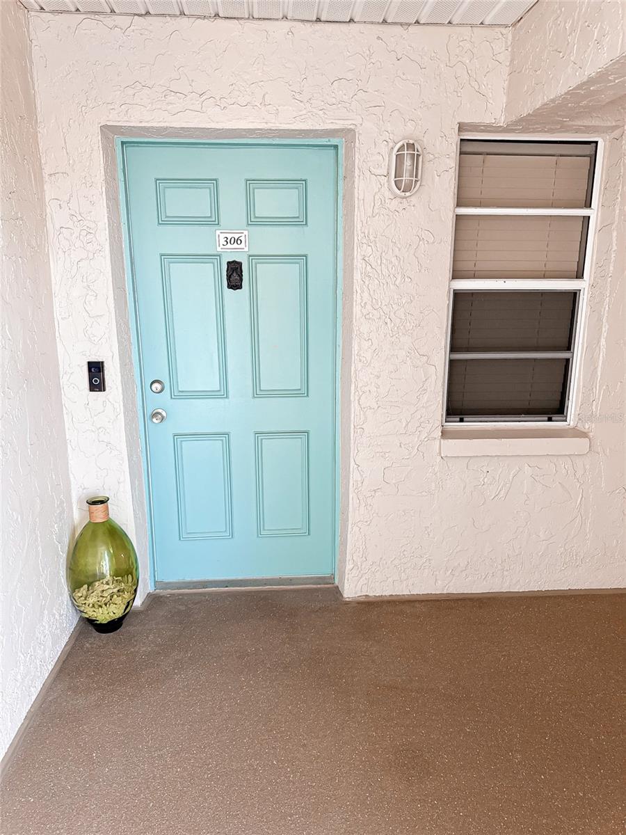 Image 27 of 39 For 16330 Gulf Boulevard 306