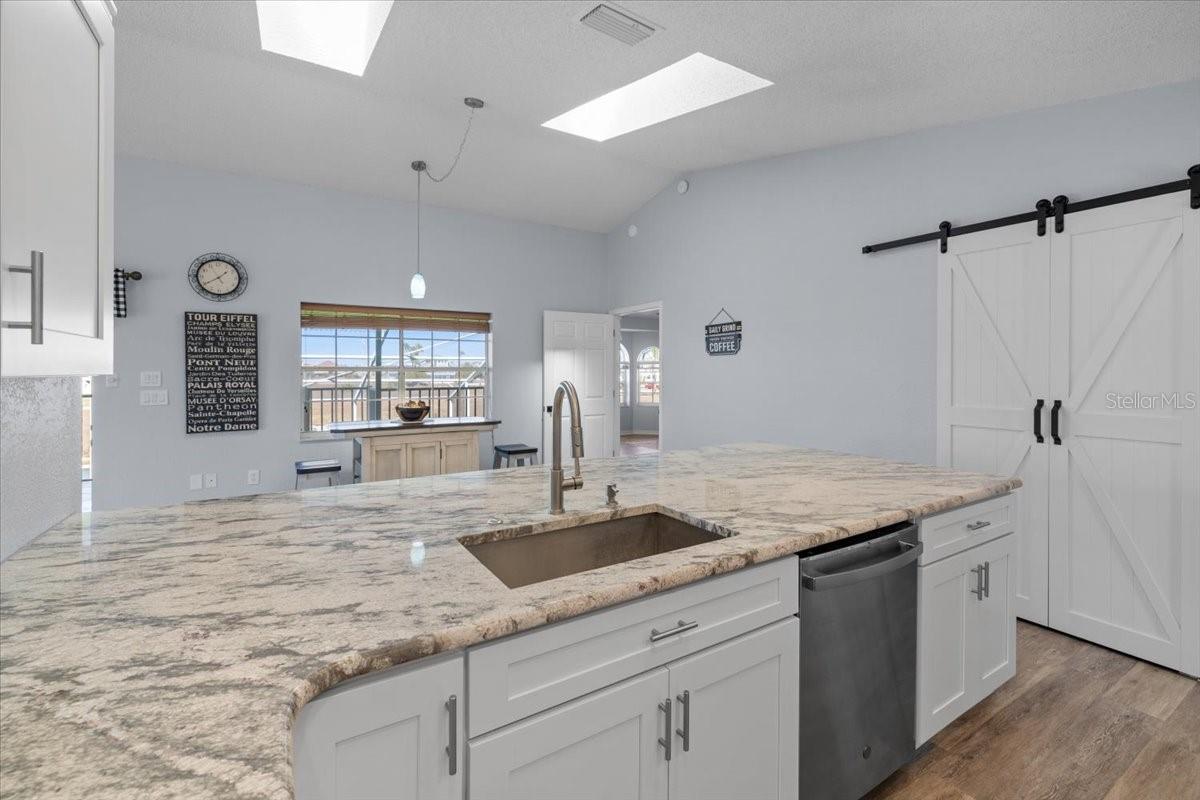 Image 11 of 51 For 3391 Jewfish Drive