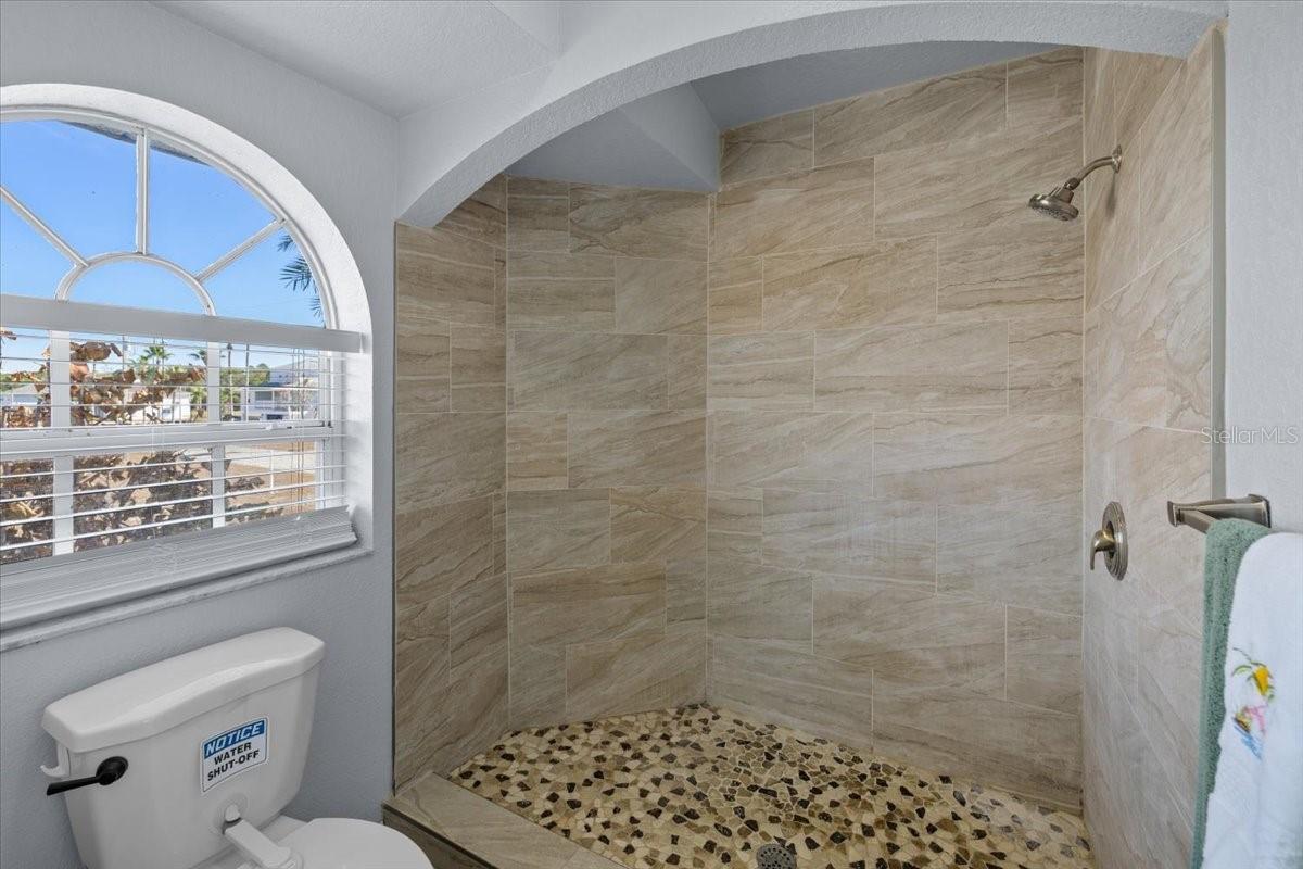 Image 20 of 51 For 3391 Jewfish Drive