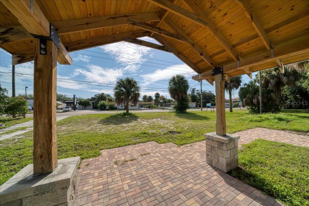 Image 10 of 24 For 1040 Broadway