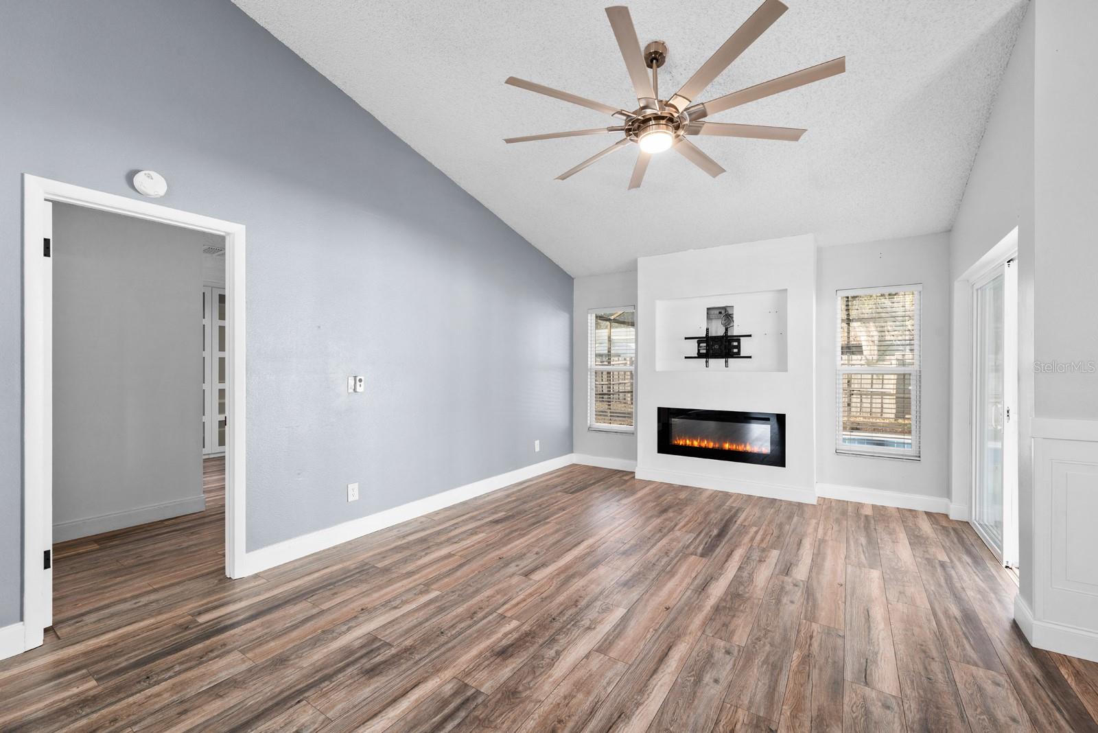 Image 15 of 33 For 12130 Wildbrook Drive