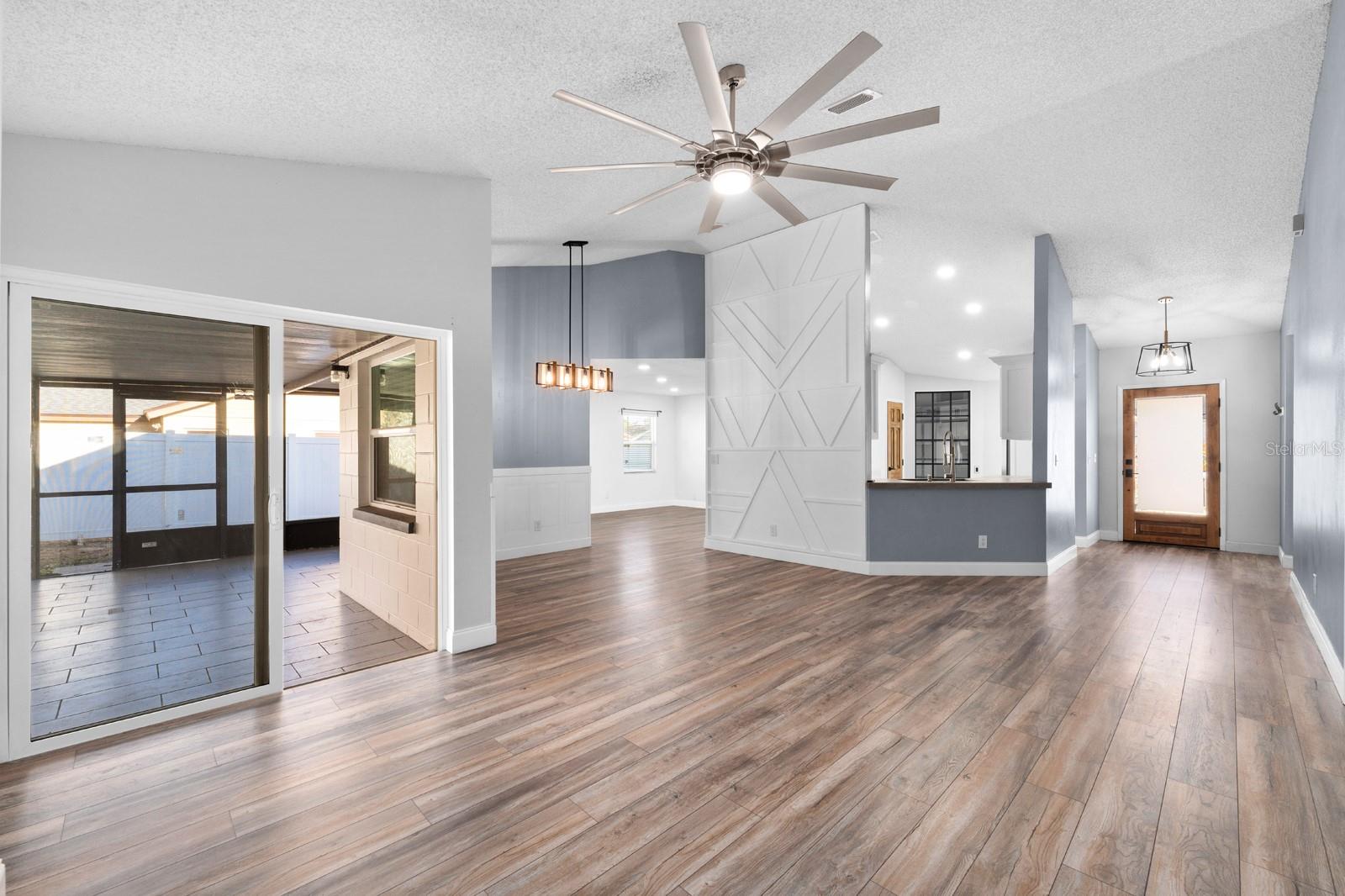 Image 17 of 33 For 12130 Wildbrook Drive