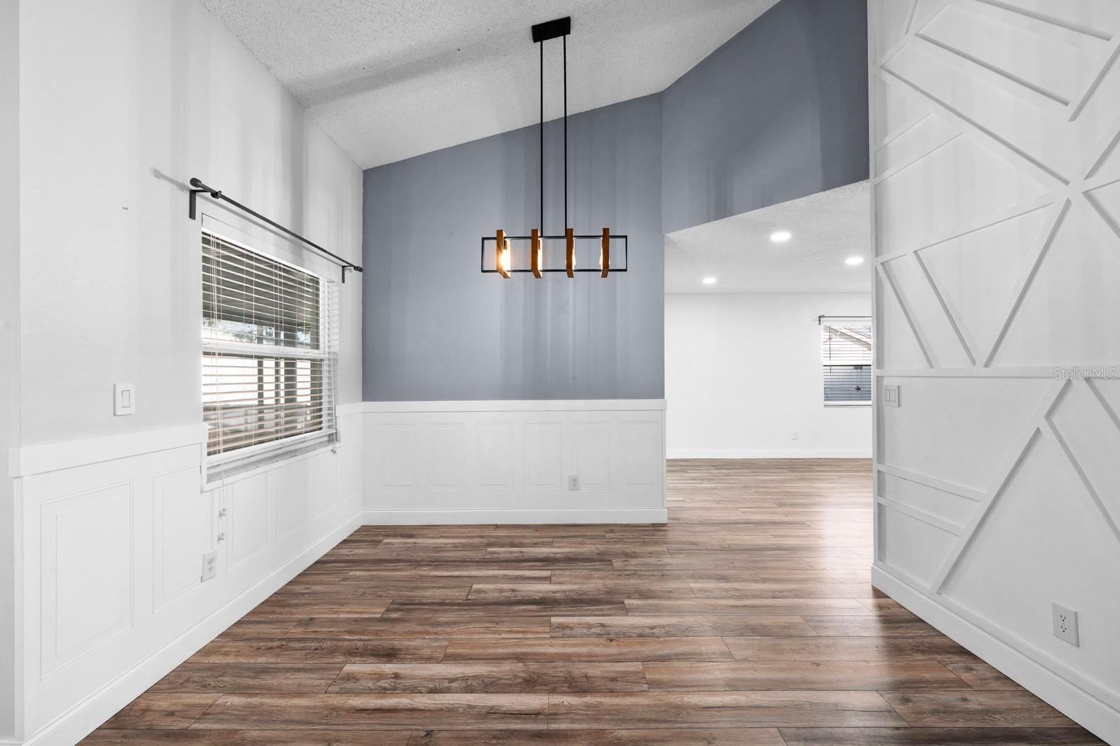 Image 18 of 33 For 12130 Wildbrook Drive