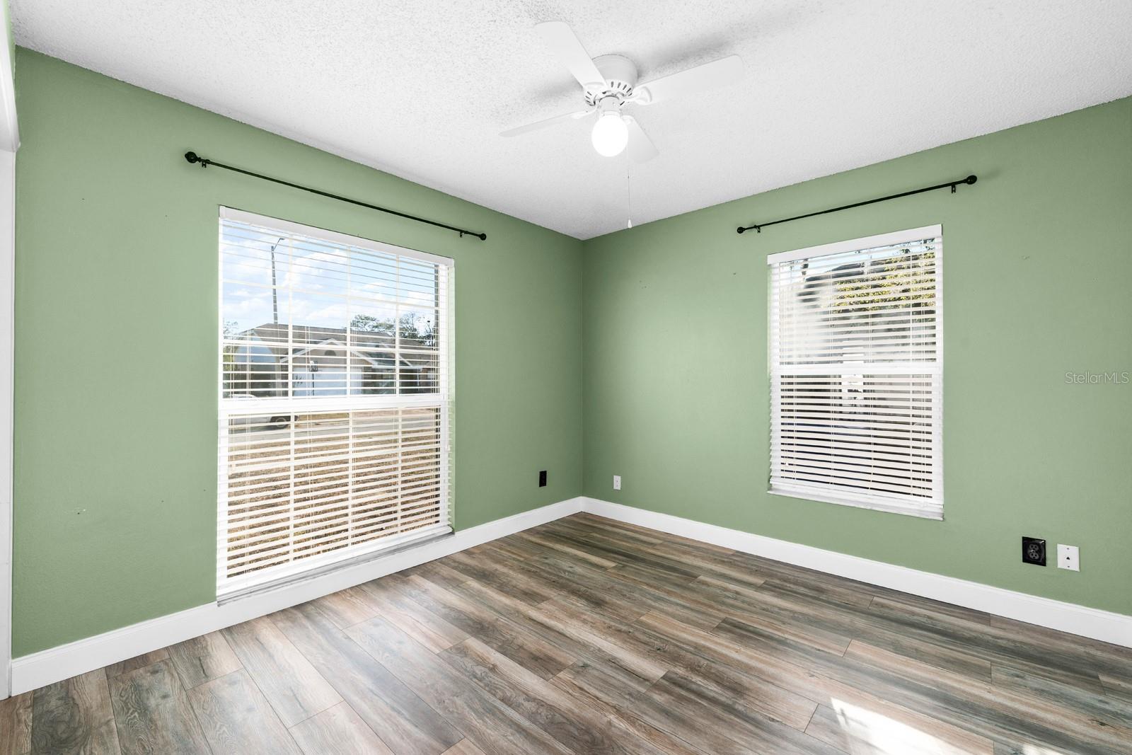 Image 22 of 33 For 12130 Wildbrook Drive