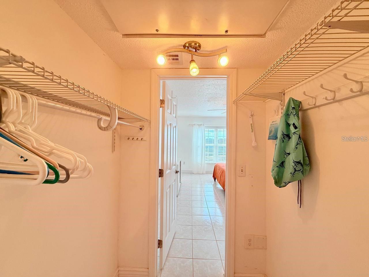 Image 19 of 25 For 19029 Us Highway 19 N 8-31