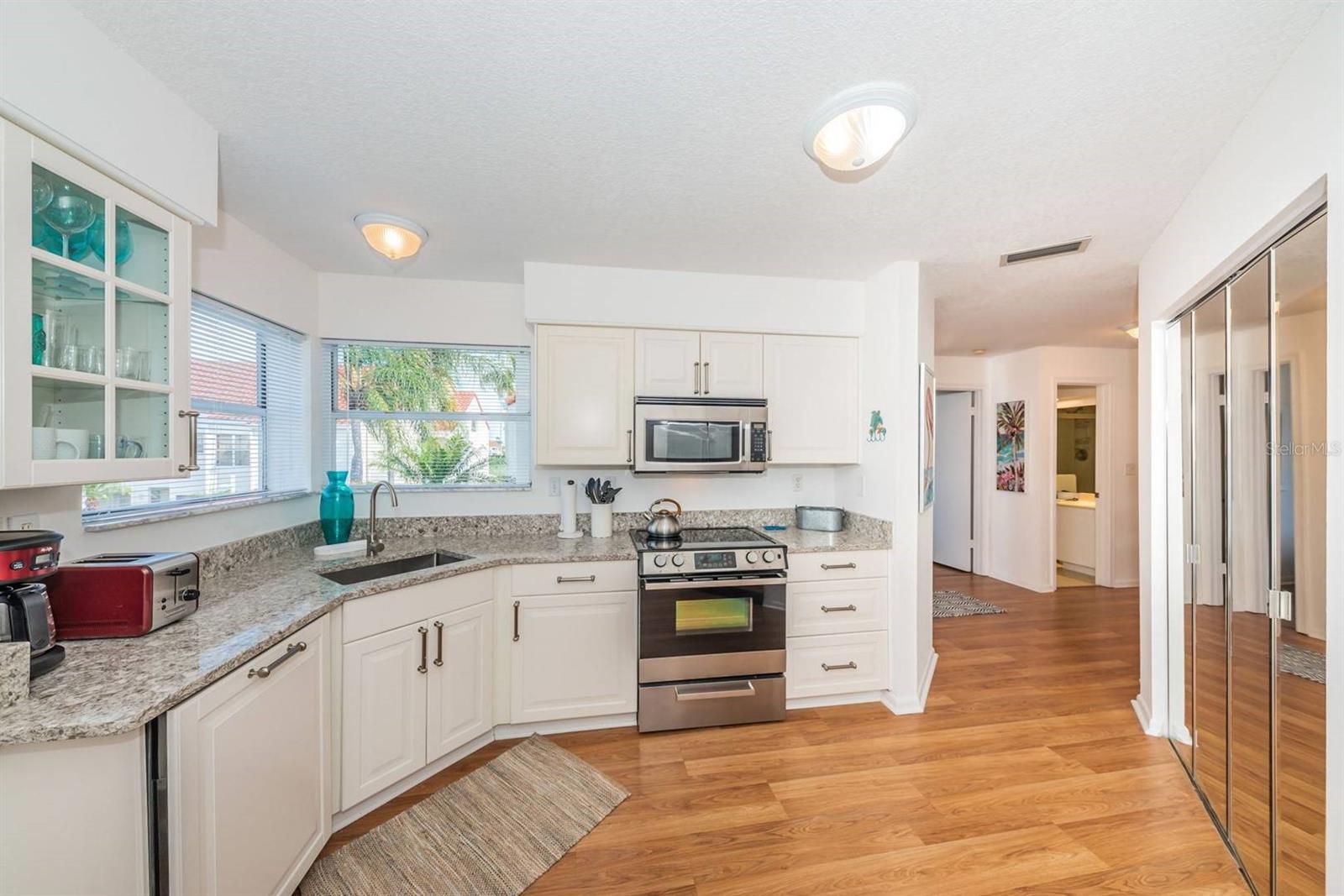 Image 6 of 16 For 6059 Bahia Del Mar Boulevard 241