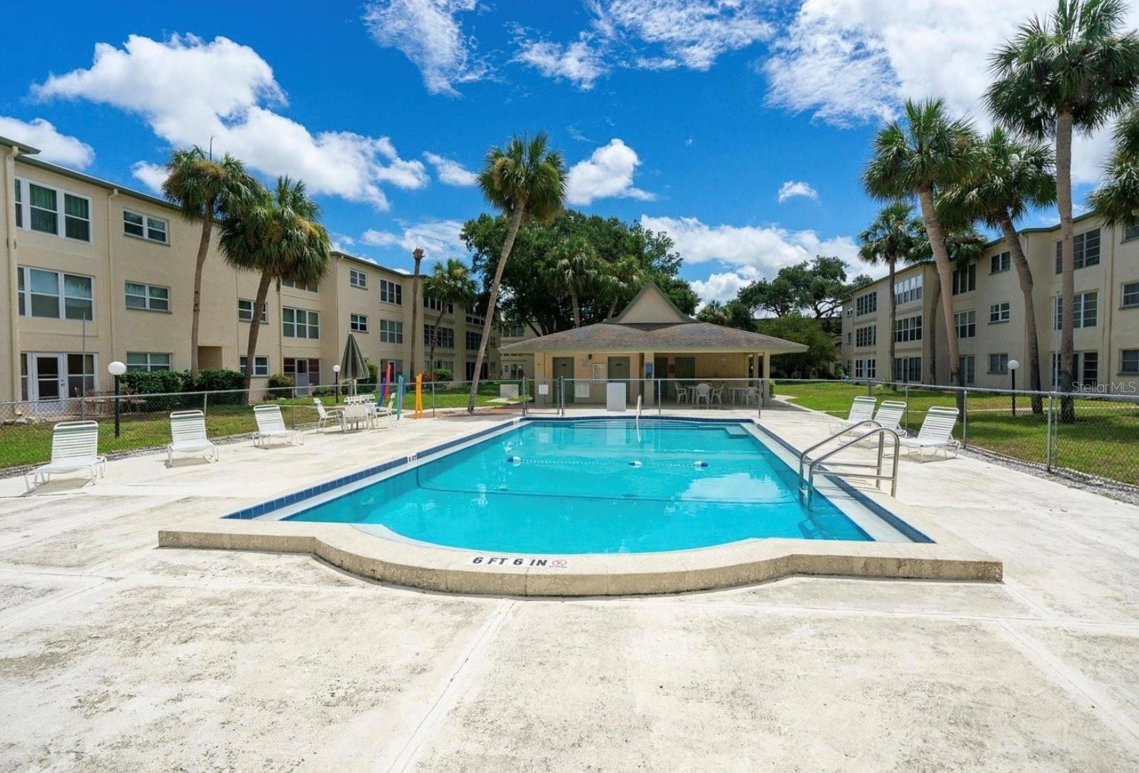 Image 10 of 10 For 11720 Park Boulevard 102