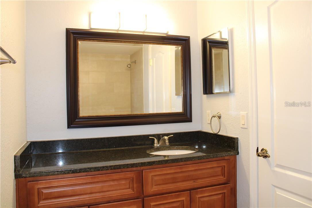 Image 13 of 32 For 11401 Waveland Way