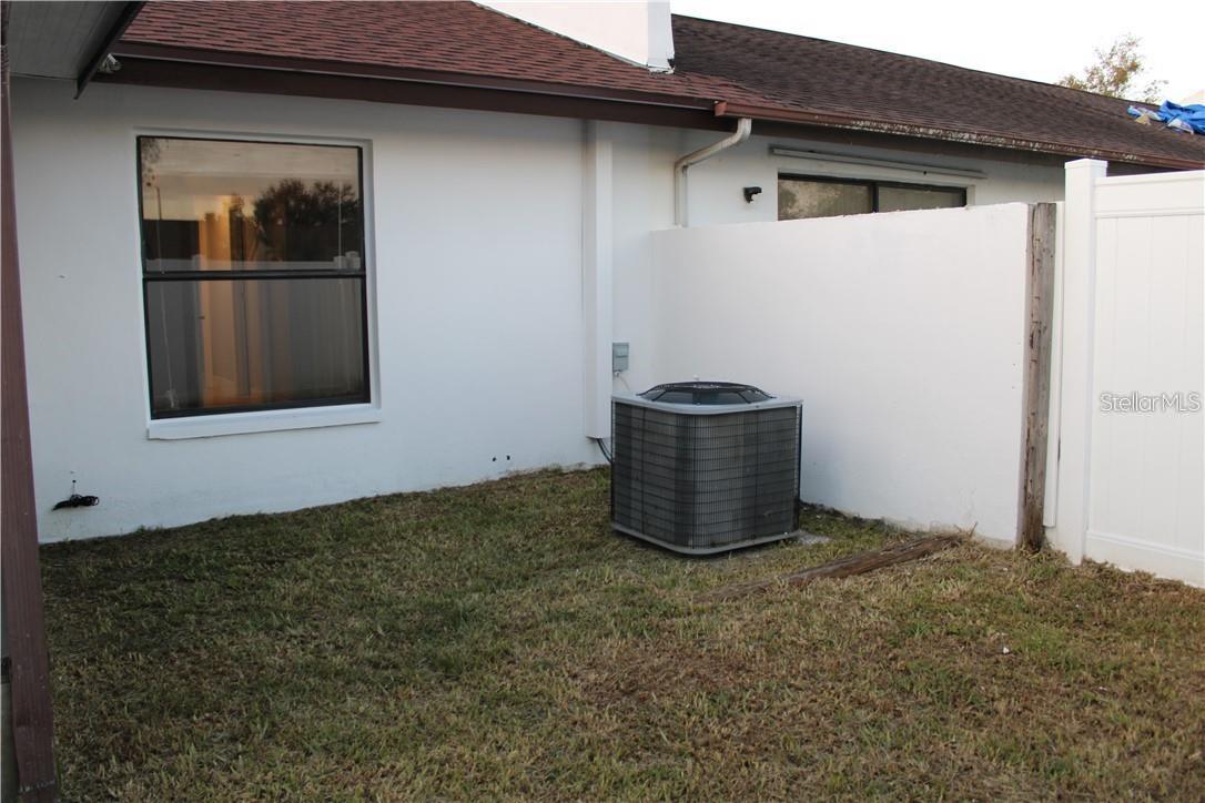 Image 18 of 32 For 11401 Waveland Way