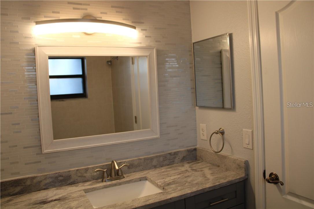 Image 8 of 32 For 11401 Waveland Way