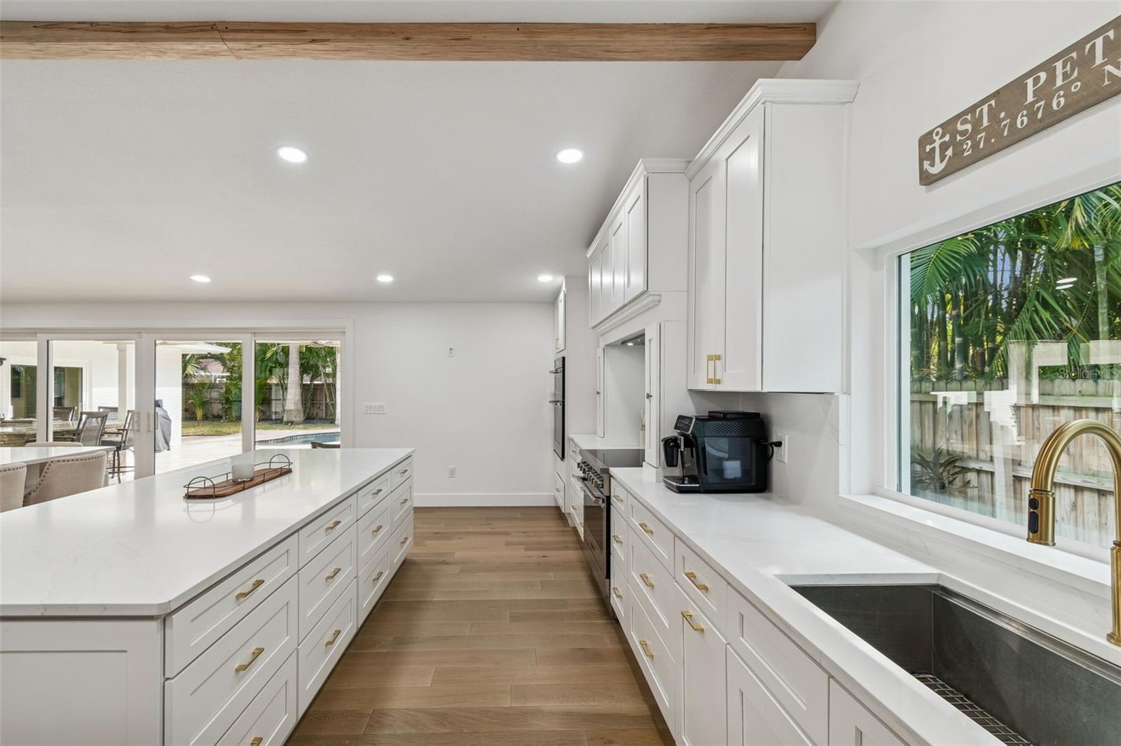 Image 18 of 55 For 5213 Venetian Boulevard Ne