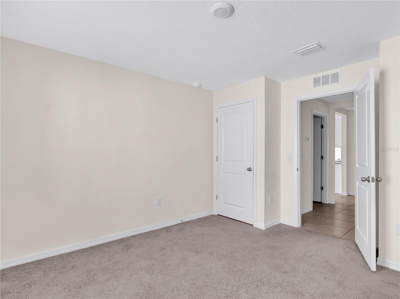 Image 13 of 42 For 16616 Windmill Forge Pass