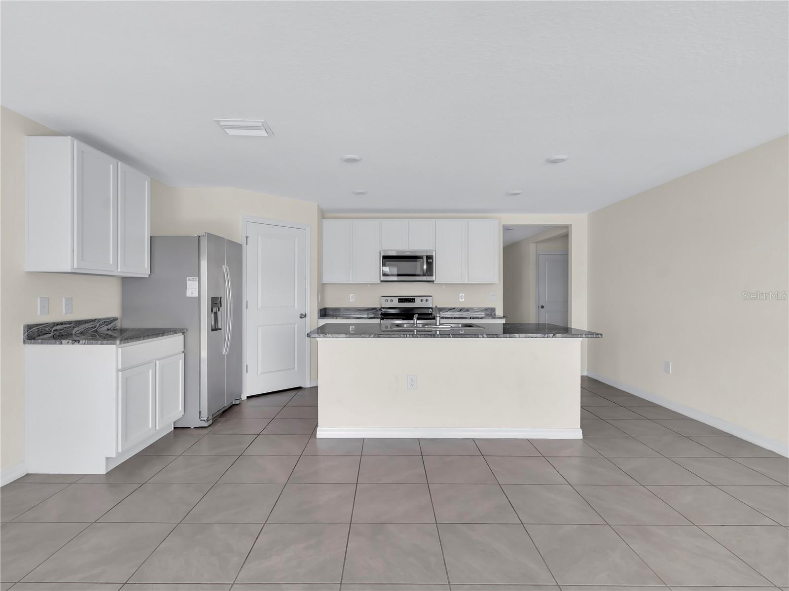 Image 19 of 42 For 16616 Windmill Forge Pass