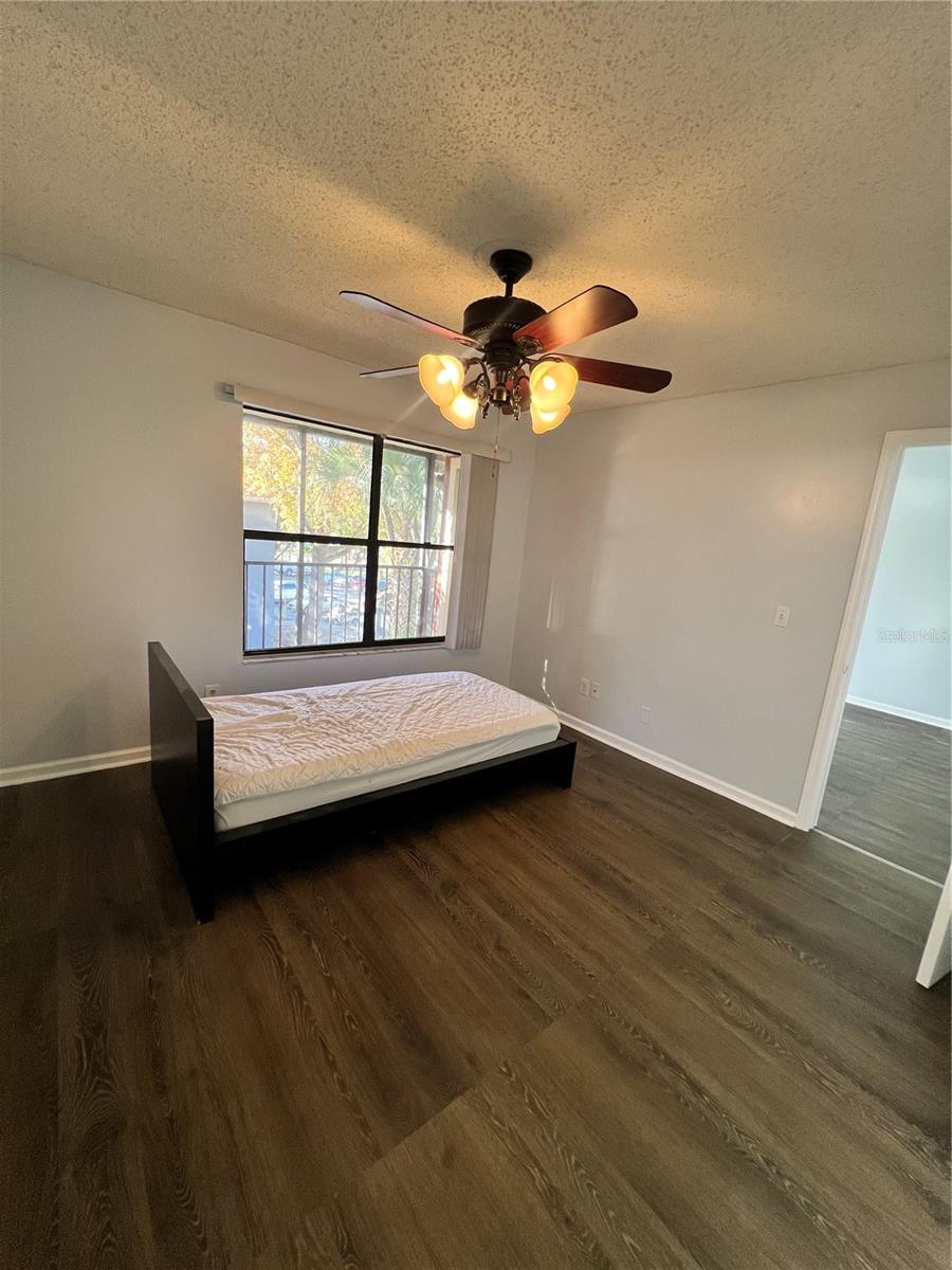 Listing photo id 8 for 3550 Tobago Lane 304