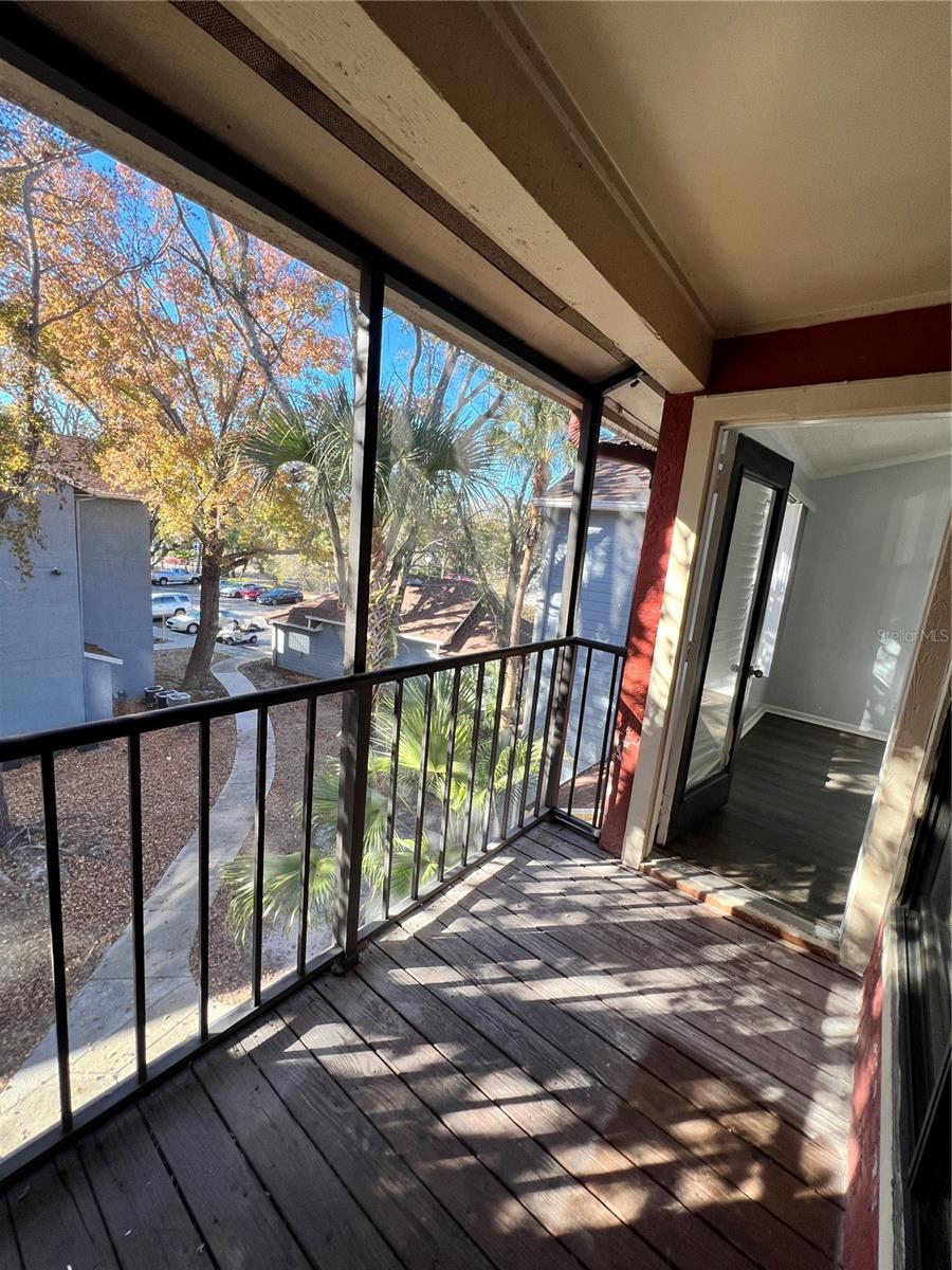 Listing photo id 13 for 3550 Tobago Lane 304