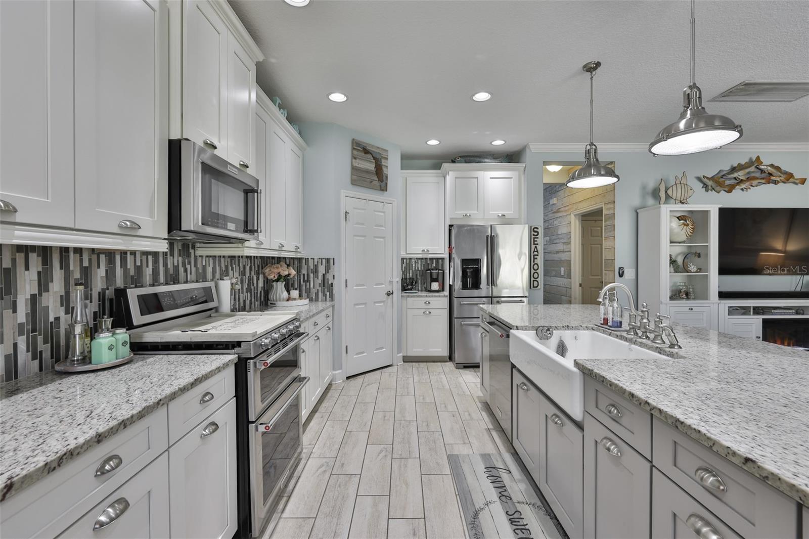 Image 10 of 75 For 5227 Admiral Pointe Drive