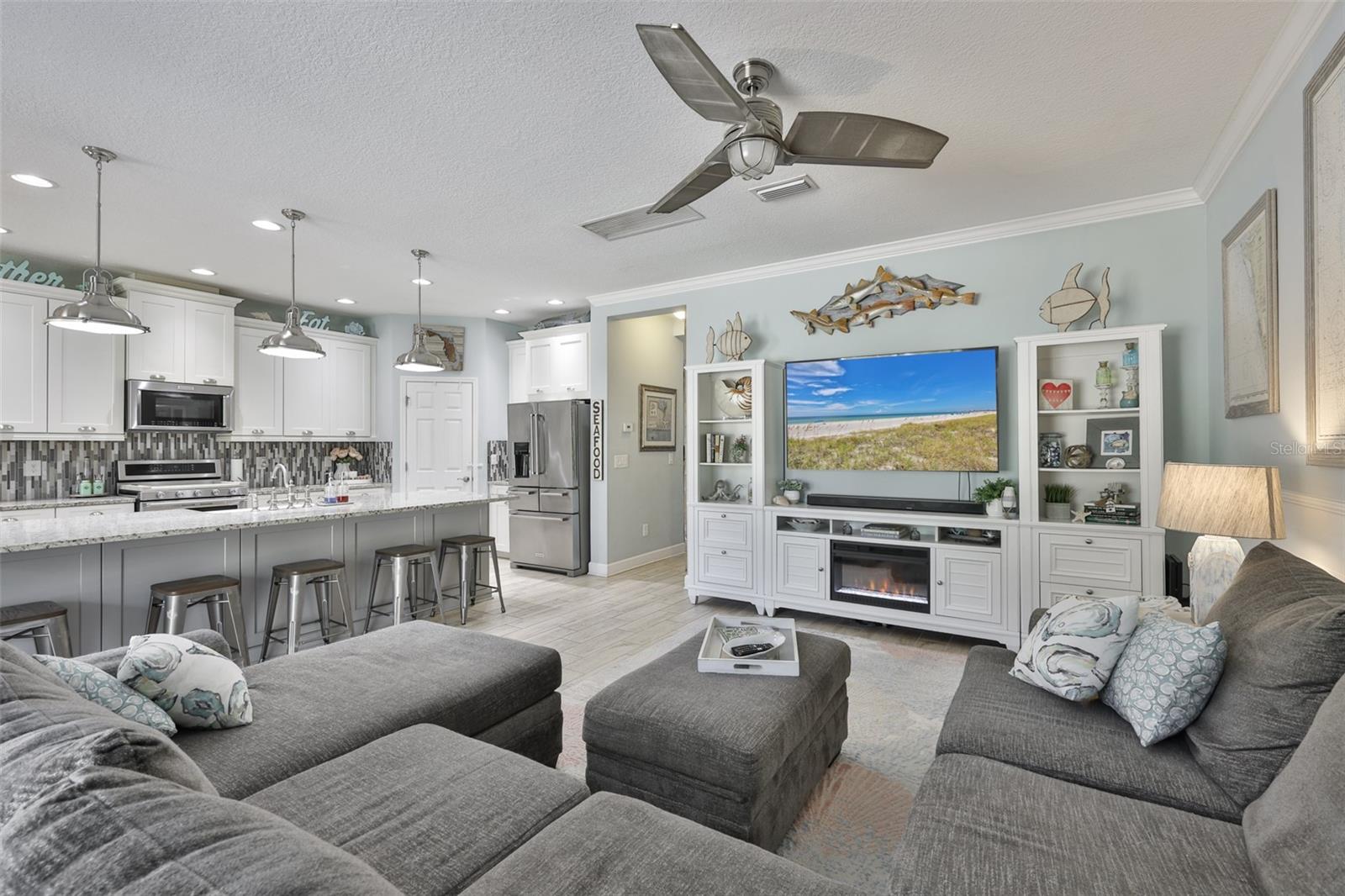 Image 18 of 75 For 5227 Admiral Pointe Drive