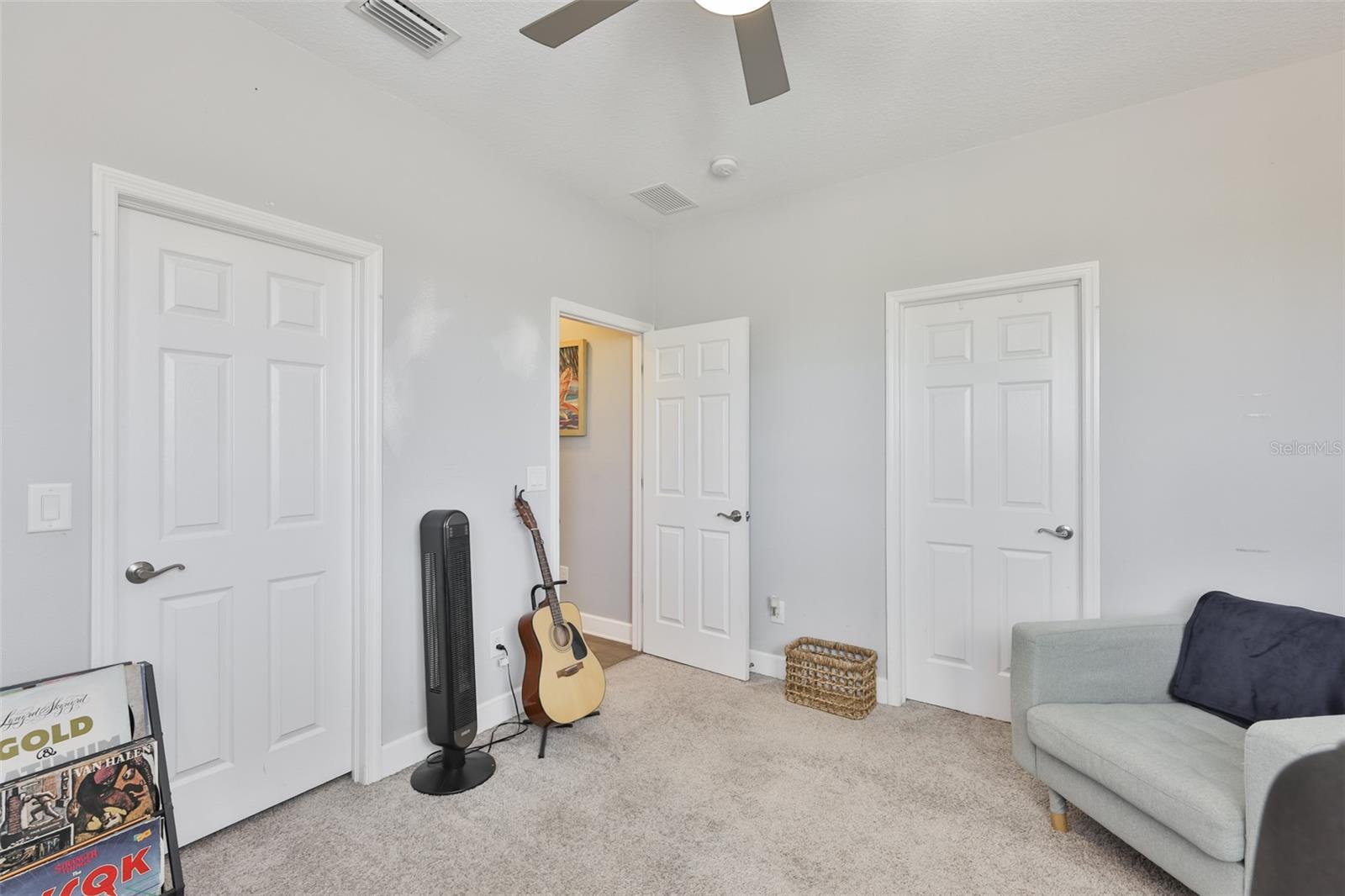 Image 41 of 75 For 5227 Admiral Pointe Drive