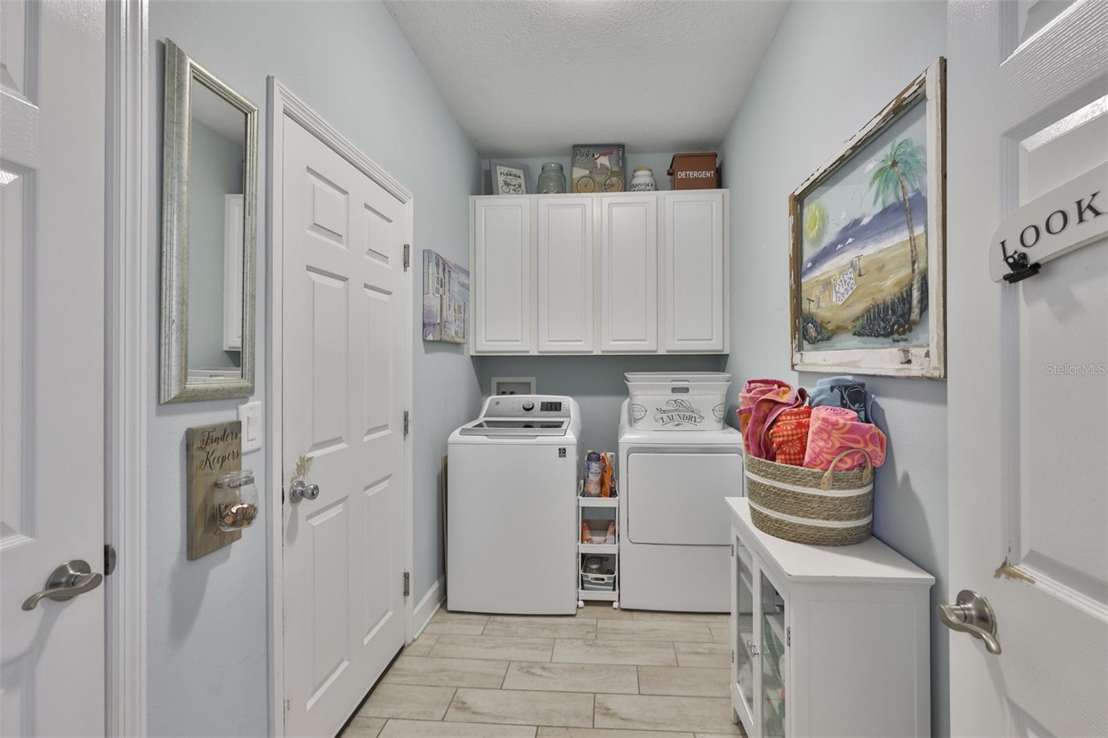 Image 42 of 75 For 5227 Admiral Pointe Drive