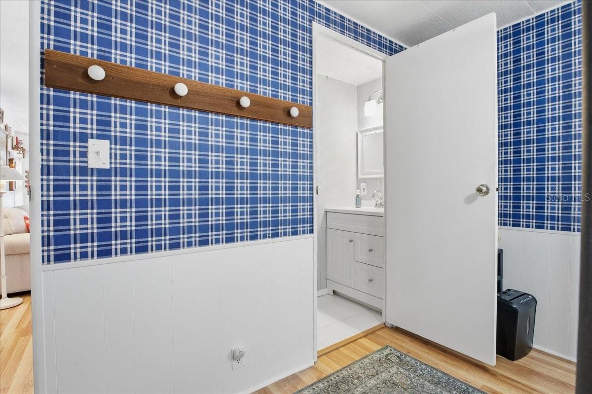 Image 14 of 35 For 130 Patricia Avenue 113