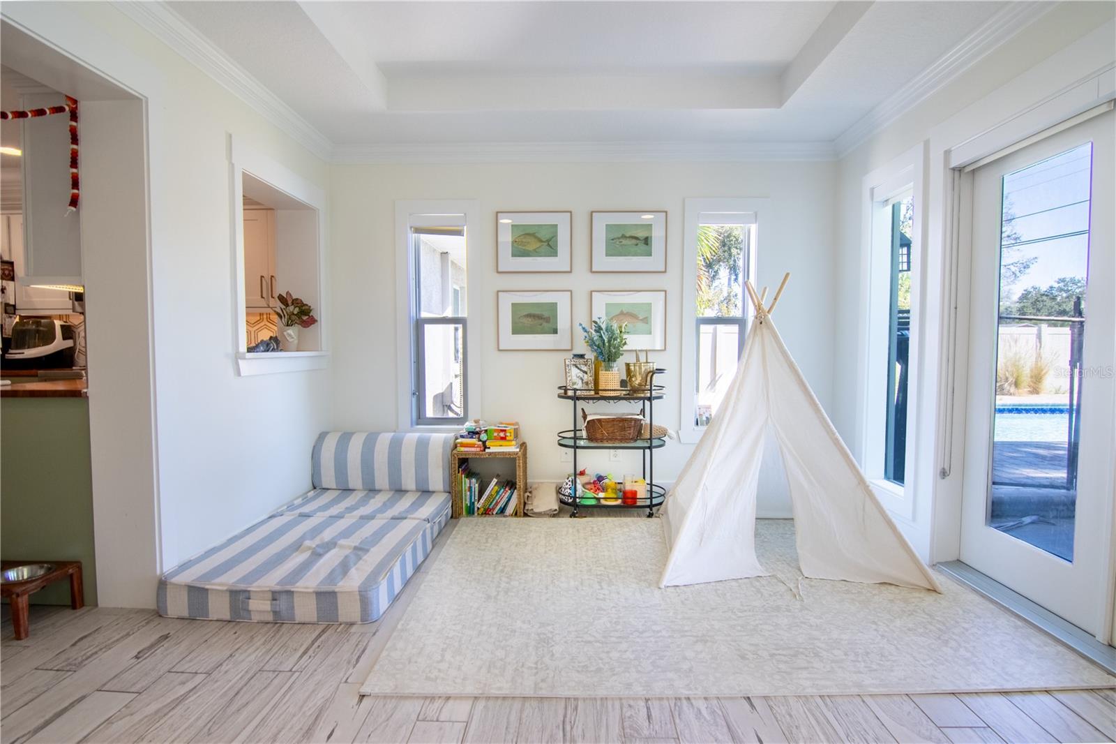 Image 12 of 50 For 600 43rd Avenue Ne