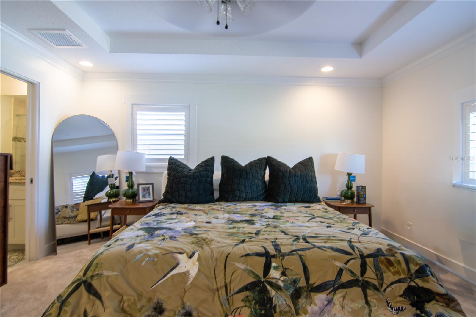 Image 32 of 50 For 600 43rd Avenue Ne