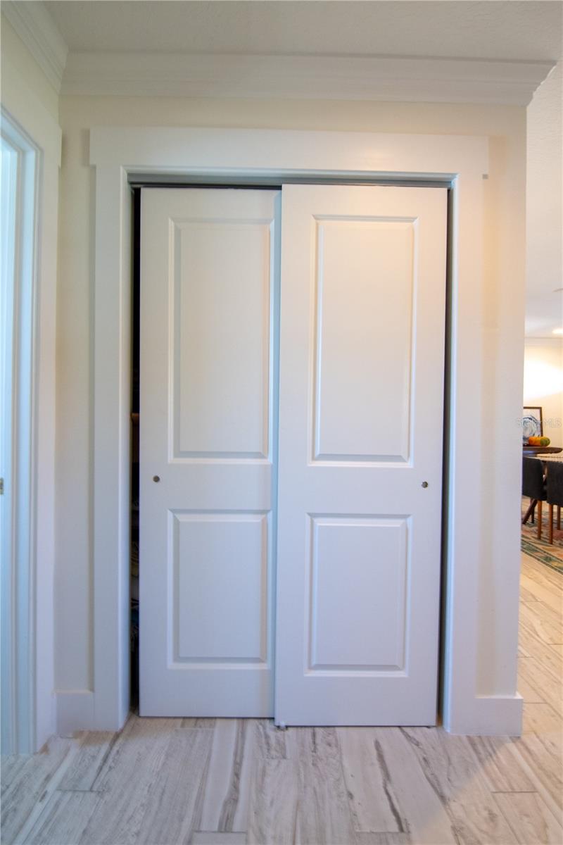 Image 41 of 50 For 600 43rd Avenue Ne