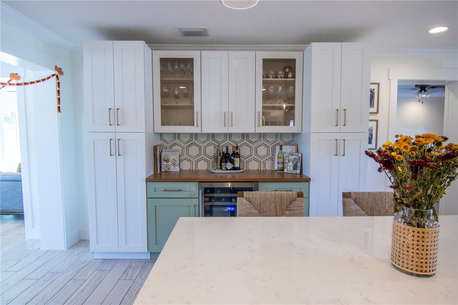 Image 9 of 50 For 600 43rd Avenue Ne