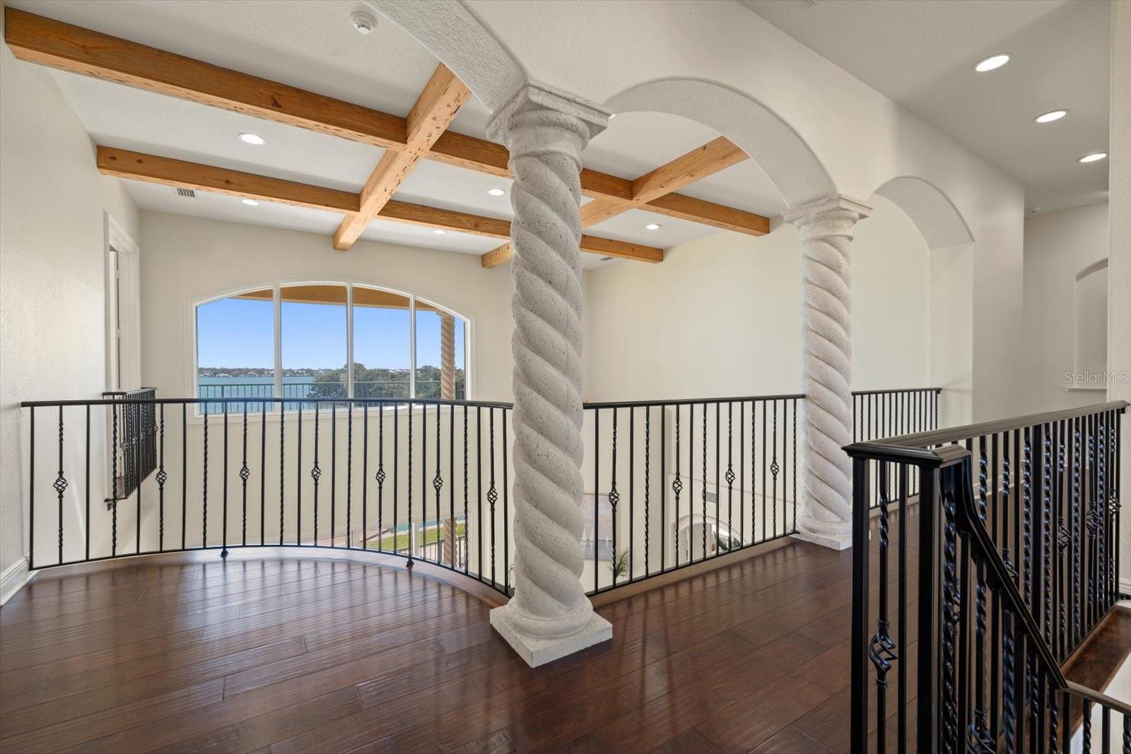 Image 50 of 100 For 903 Harbor Drive