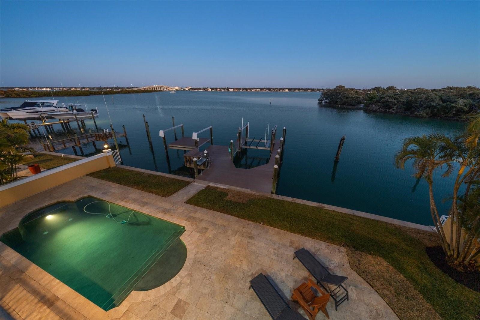 Image 85 of 100 For 903 Harbor Drive