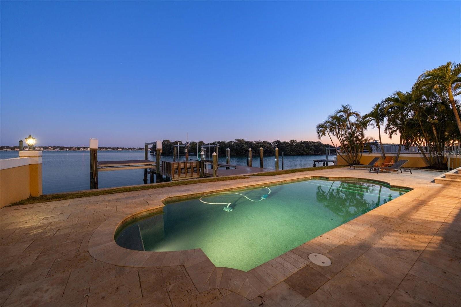 Image 89 of 100 For 903 Harbor Drive