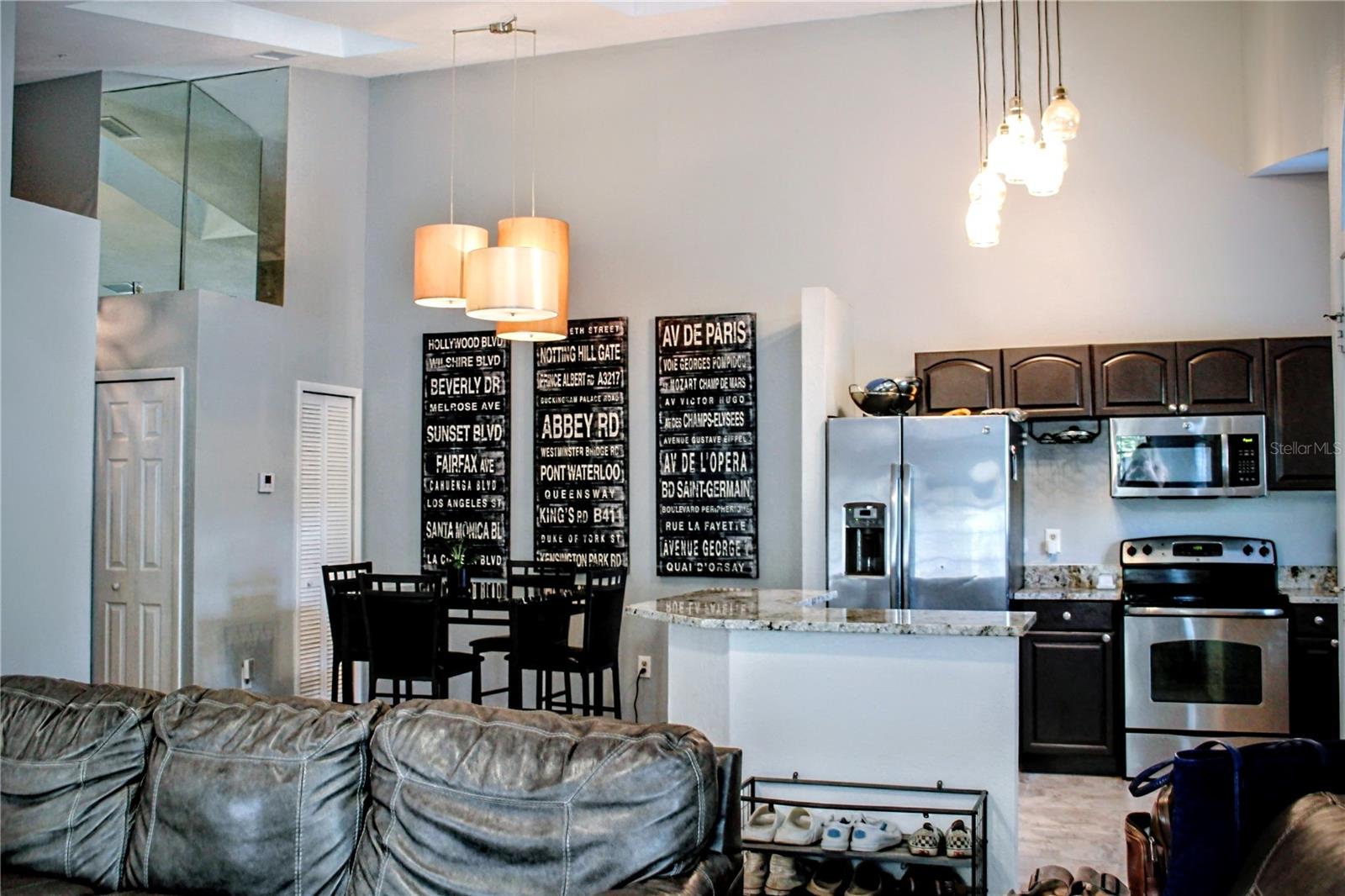 Image 7 of 22 For 11808 Skylake Place D