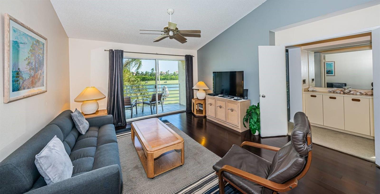 Image 10 of 27 For 6151 Bahia Del Mar Boulevard 226