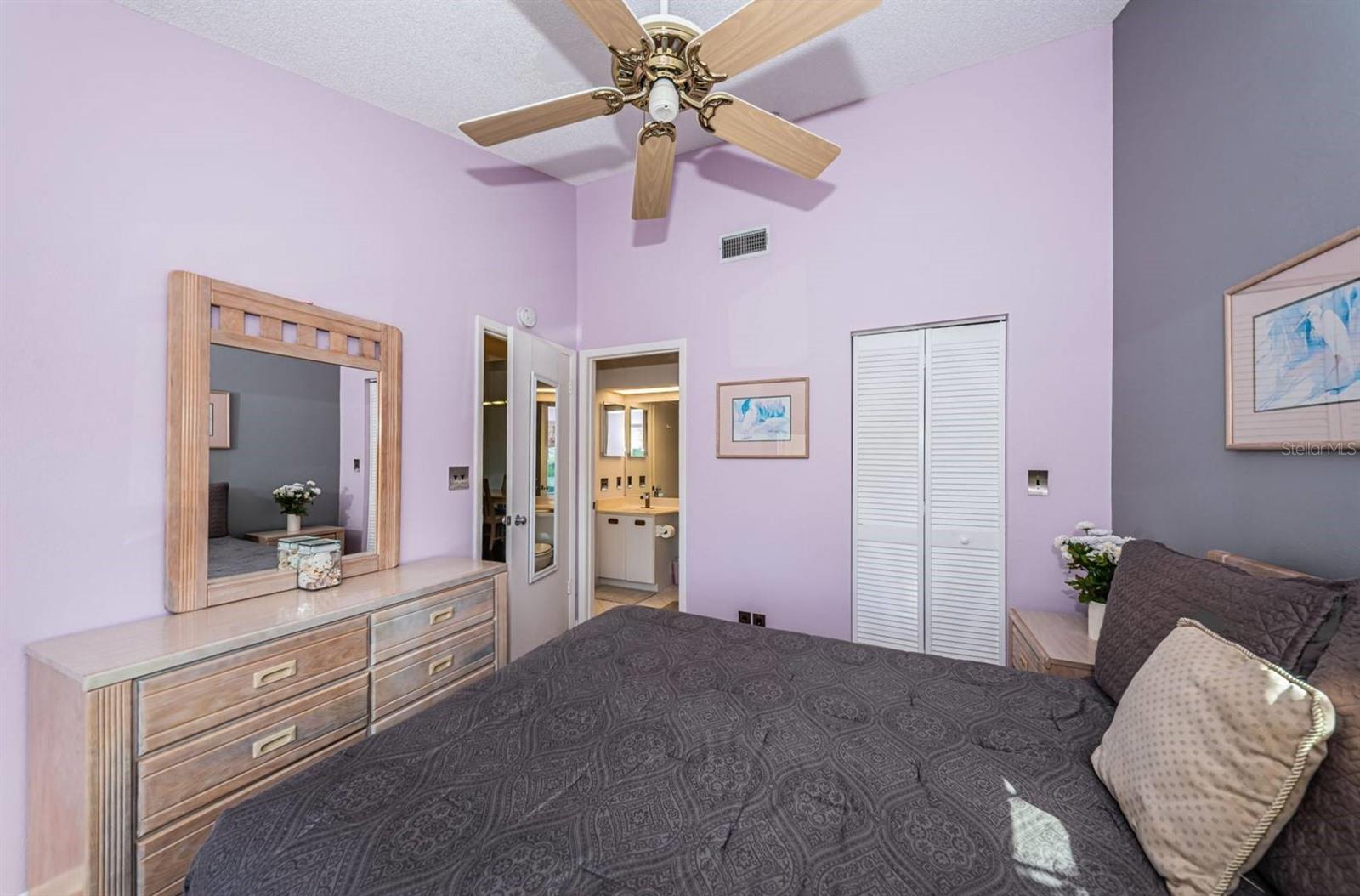 Image 8 of 27 For 6151 Bahia Del Mar Boulevard 226