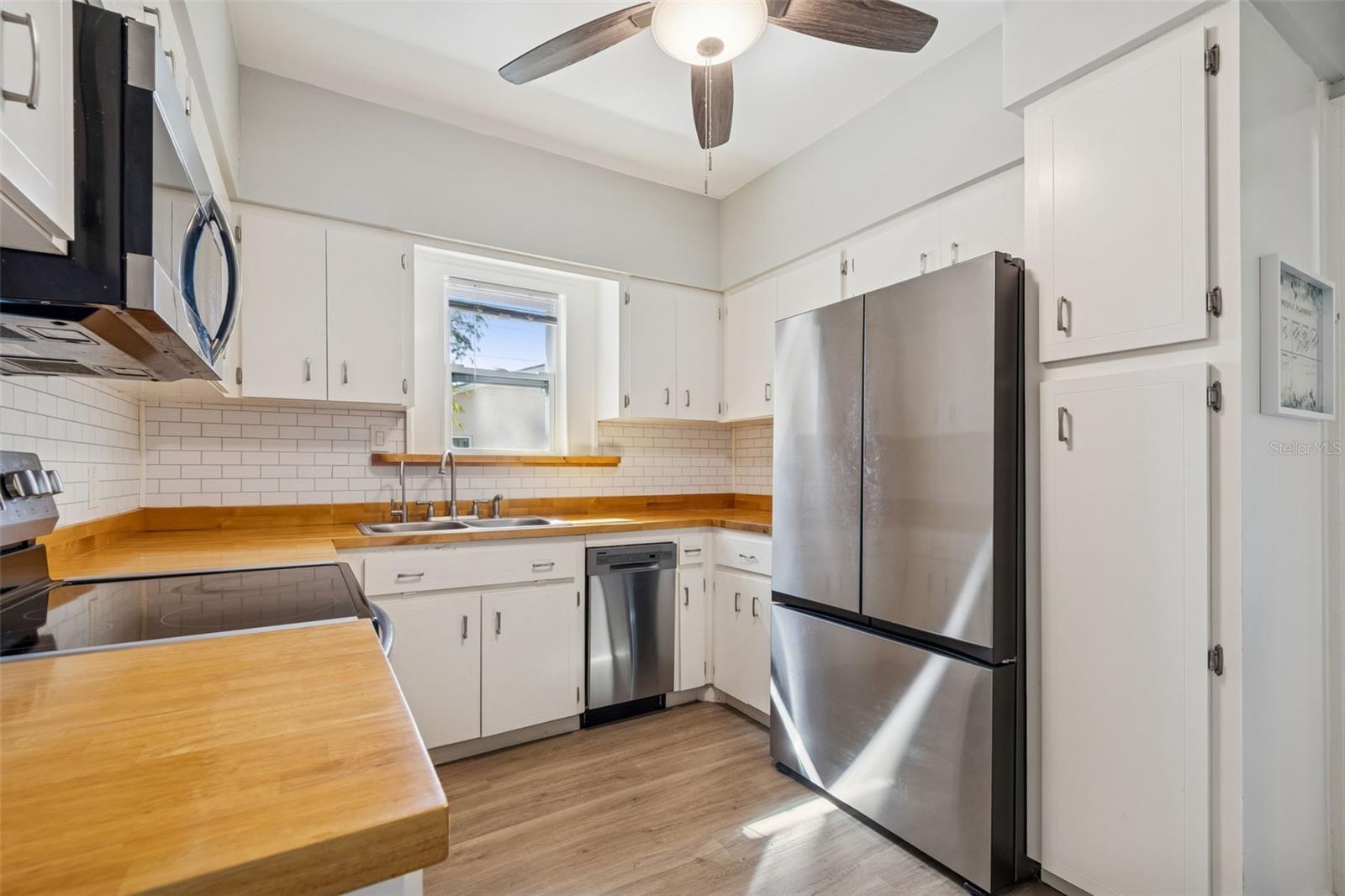 Image 10 of 36 For 5020 16th Street N