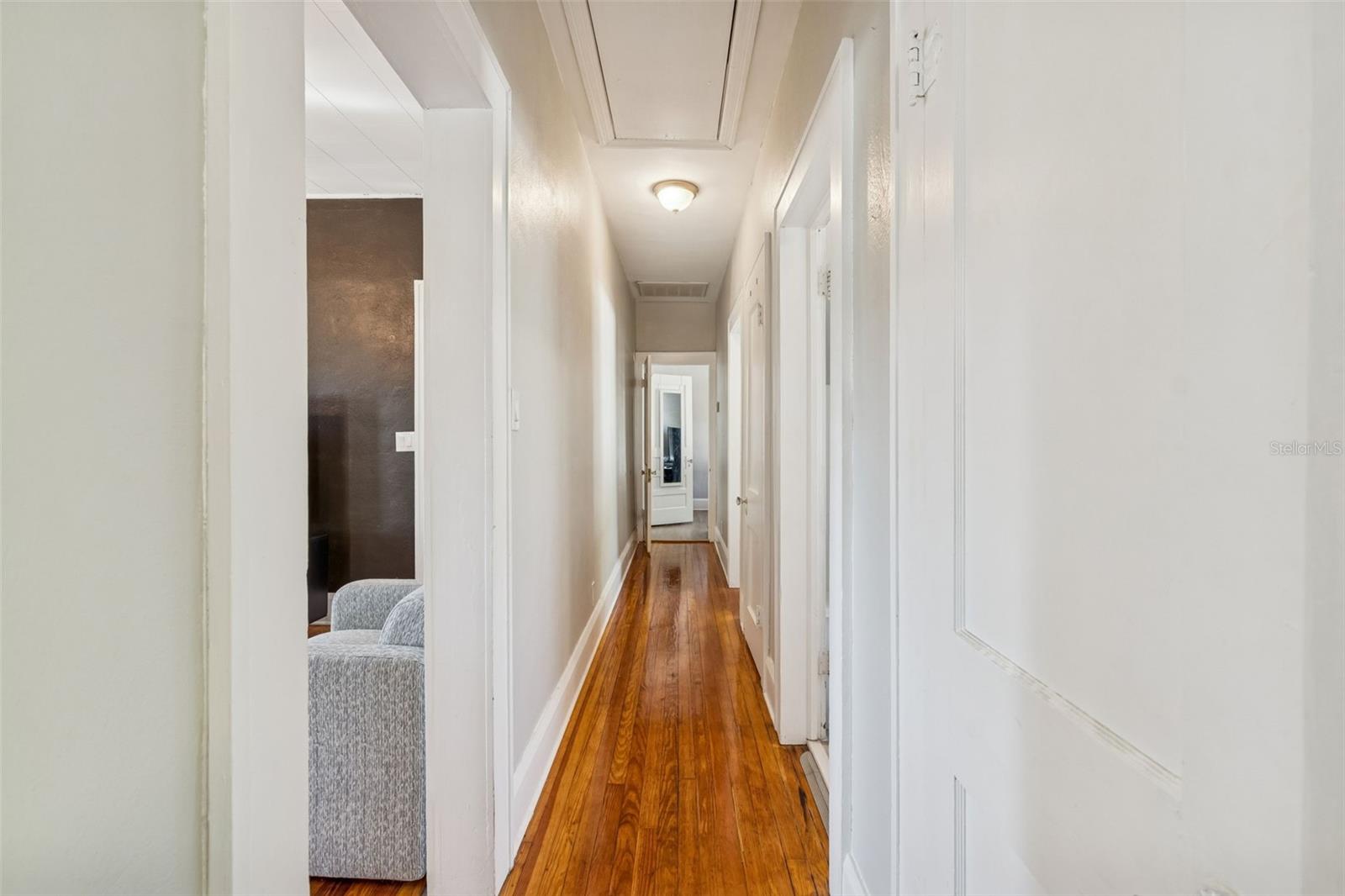 Image 16 of 36 For 5020 16th Street N