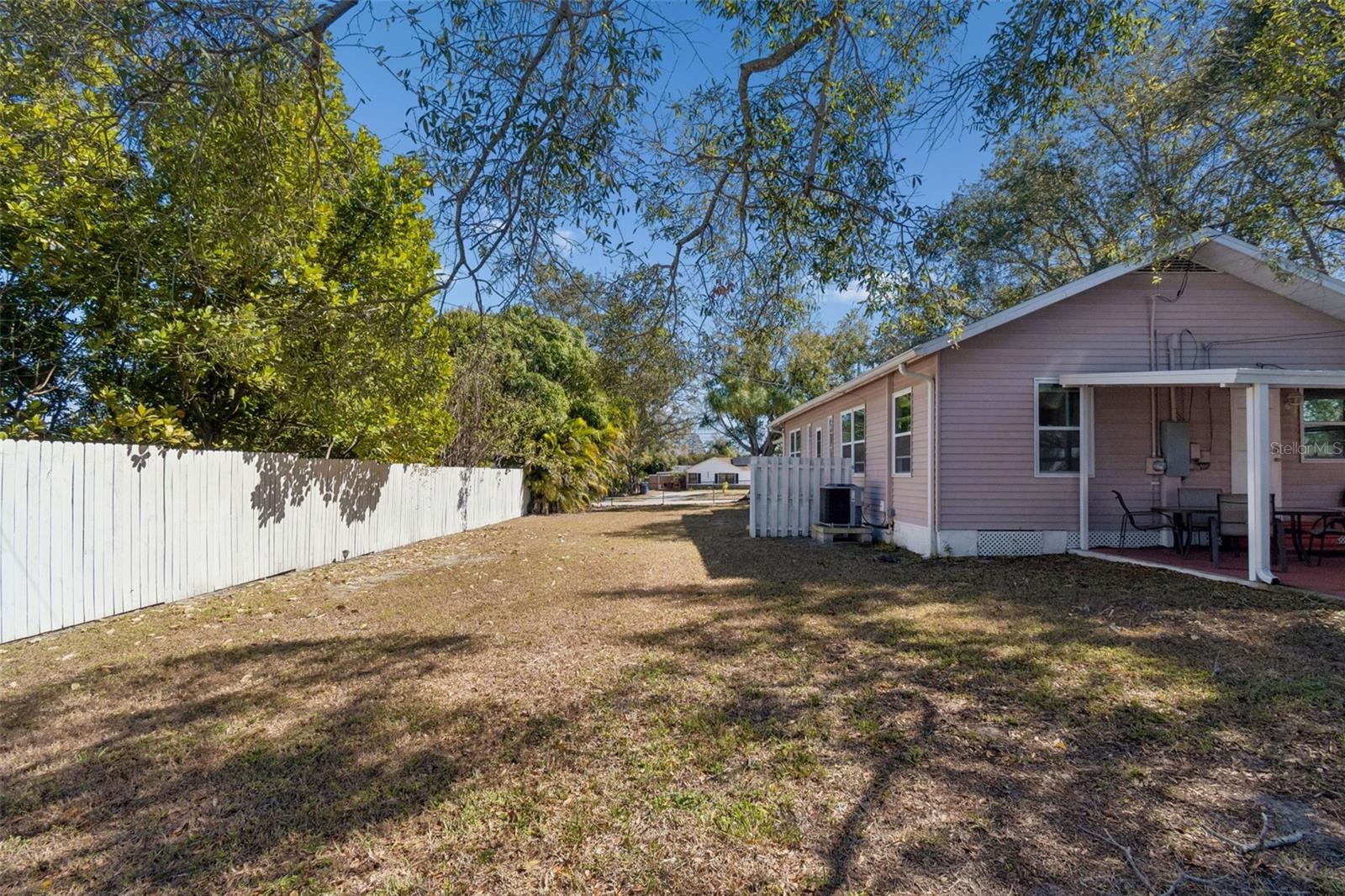 Image 26 of 36 For 5020 16th Street N