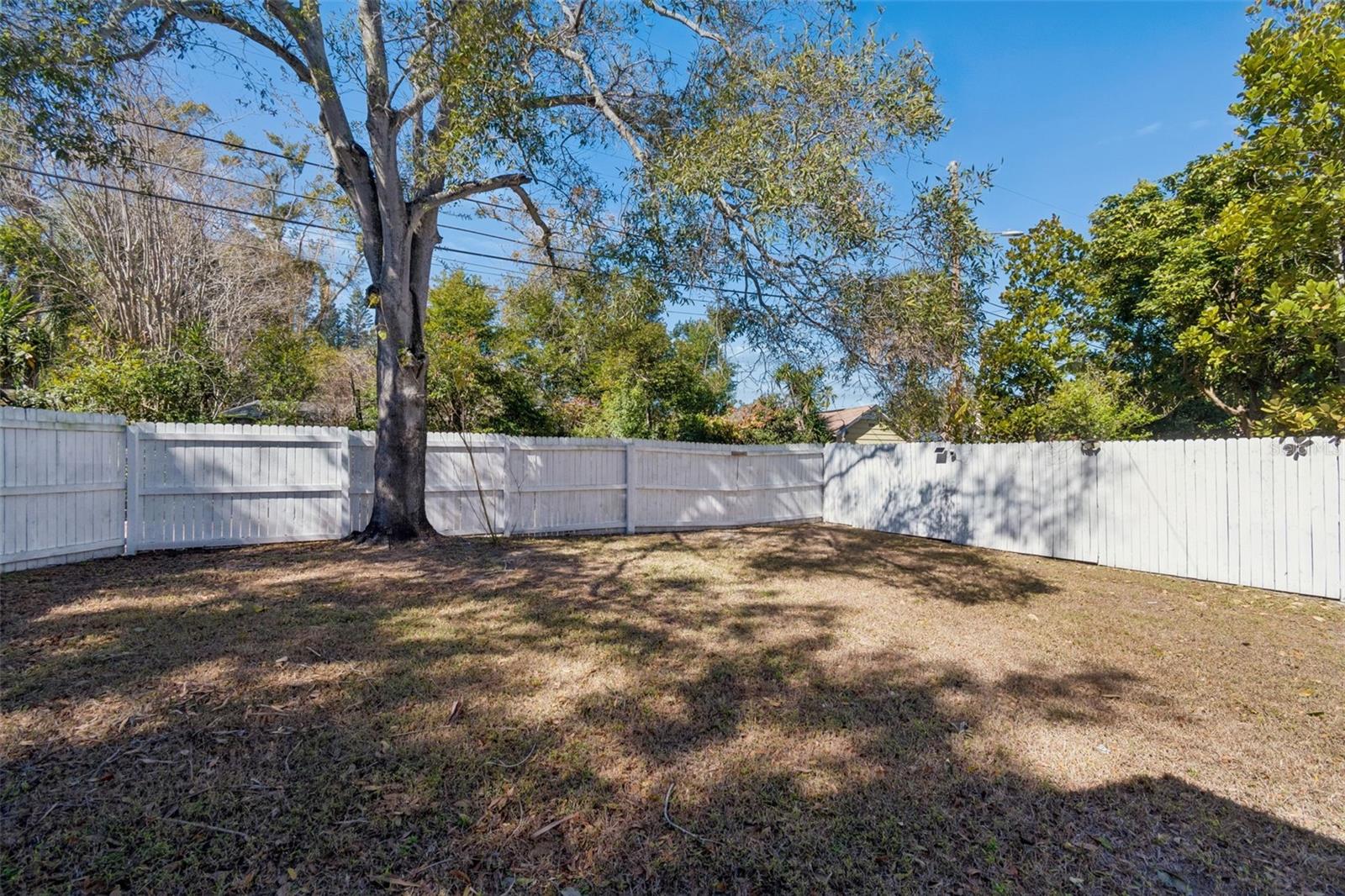 Image 27 of 36 For 5020 16th Street N