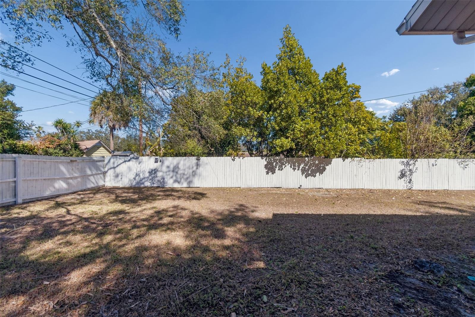 Image 28 of 36 For 5020 16th Street N