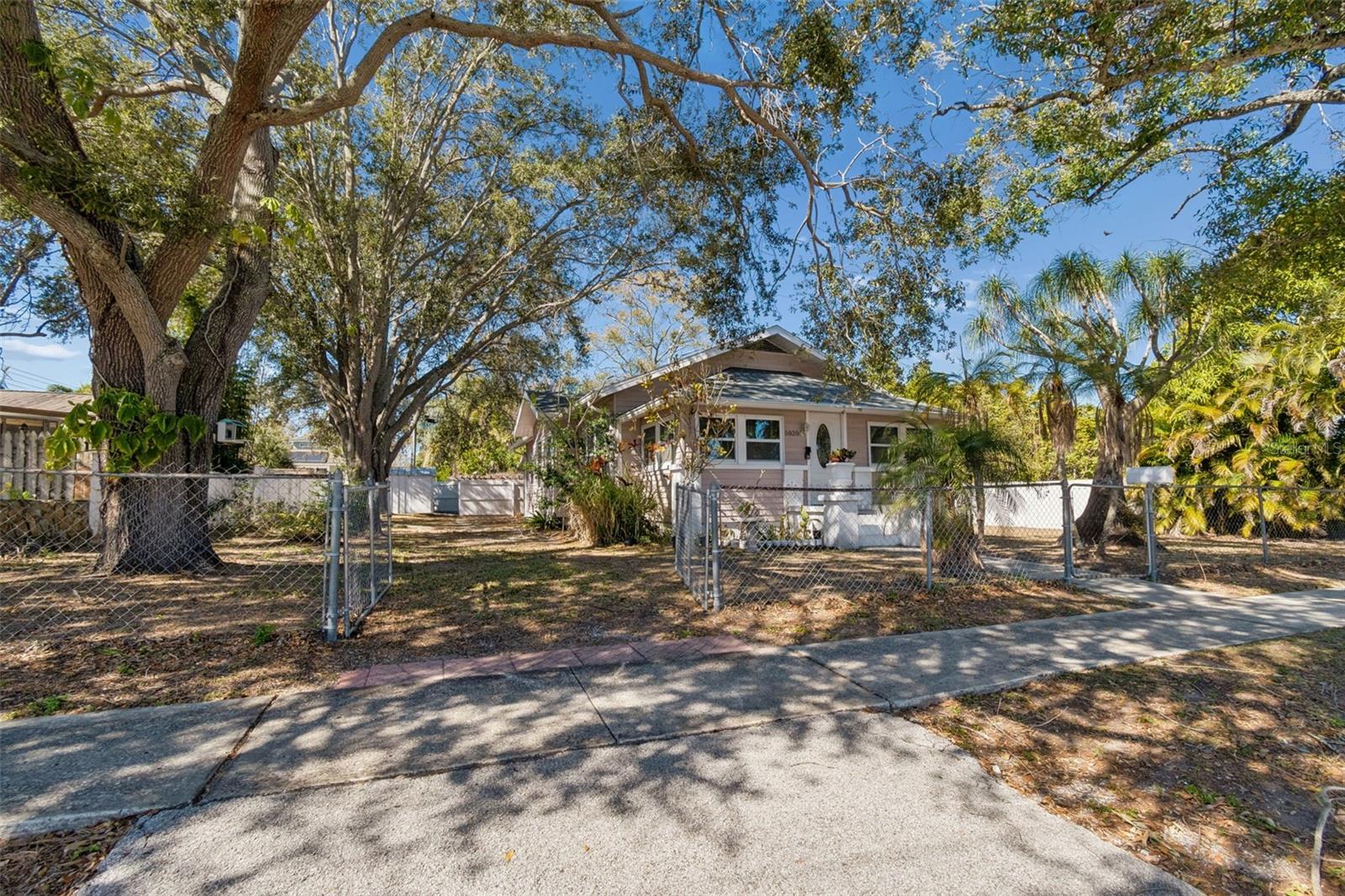 Image 4 of 36 For 5020 16th Street N