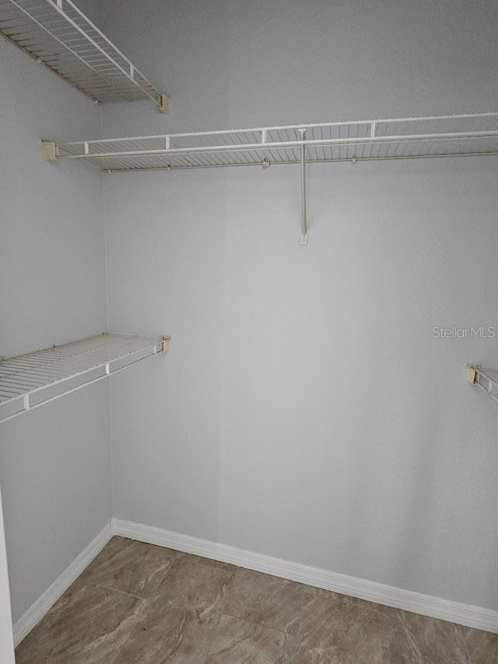 Image 16 of 25 For 18001 Richmond Place Drive 716