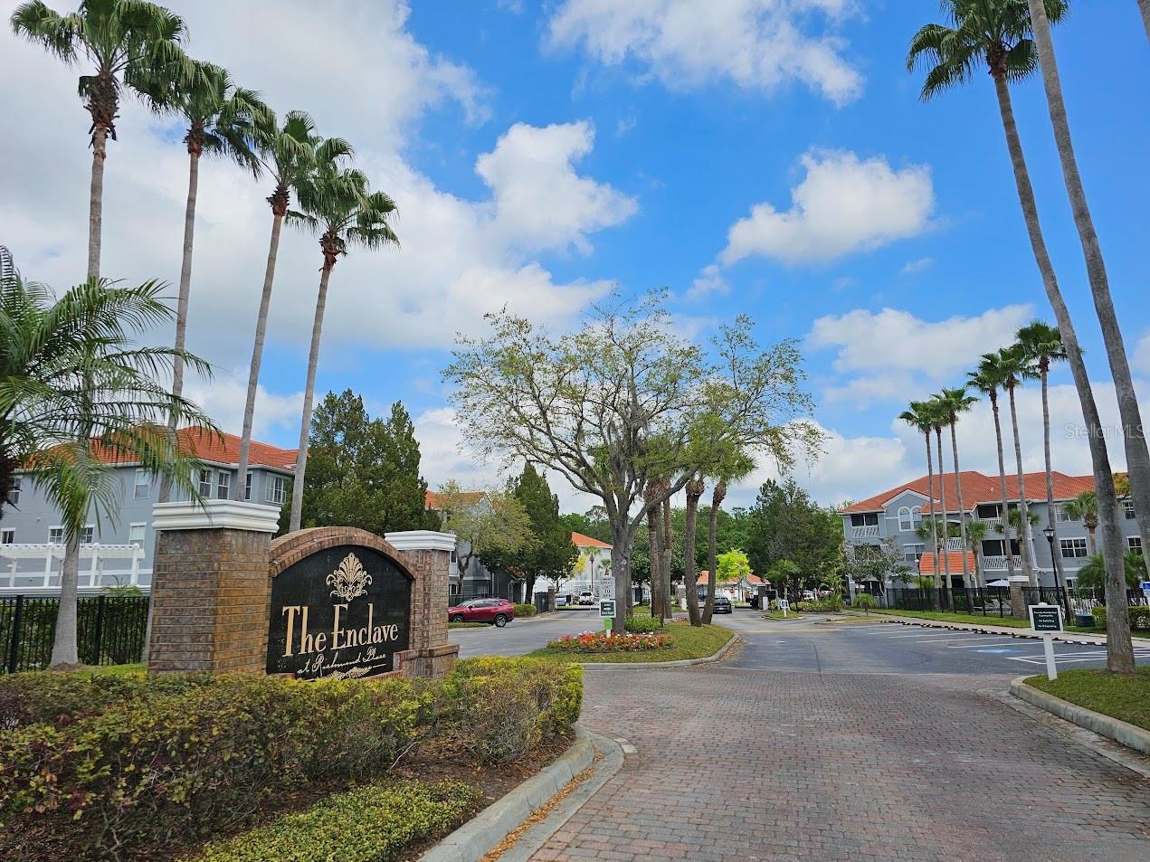 Image 3 of 25 For 18001 Richmond Place Drive 716