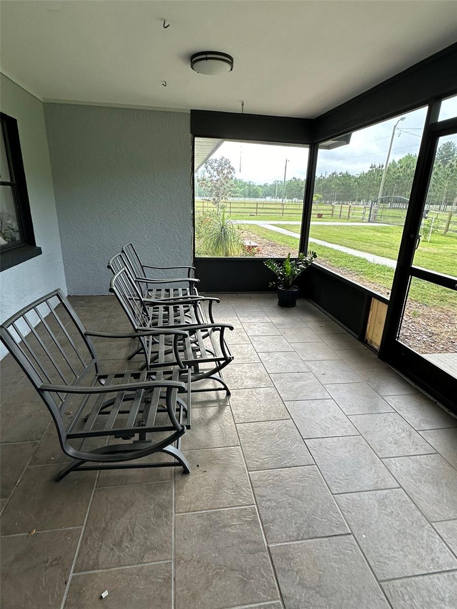 Image 17 of 20 For 1815 Ewell Road