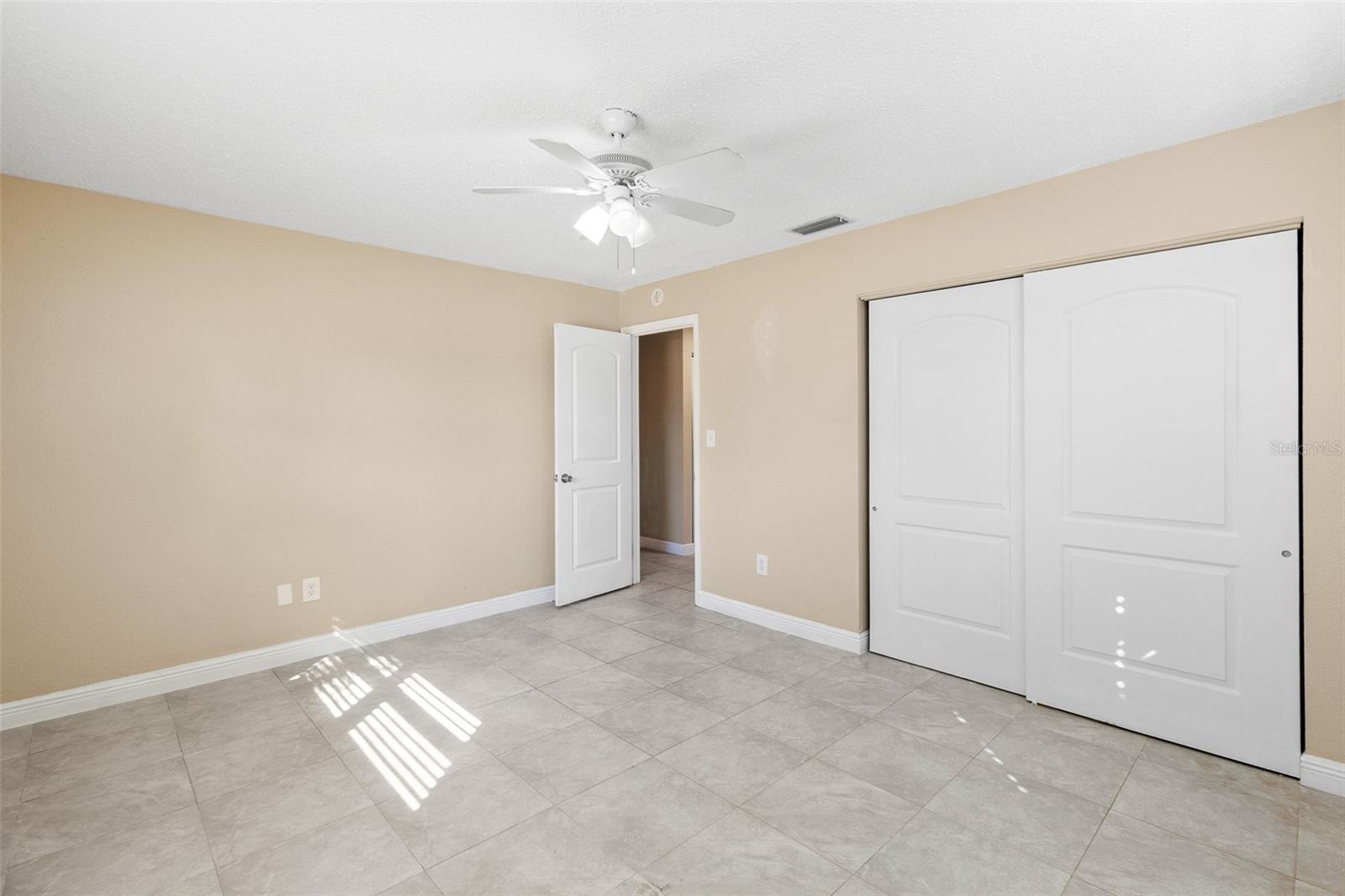 Image 16 of 24 For 6098 22nd Avenue N