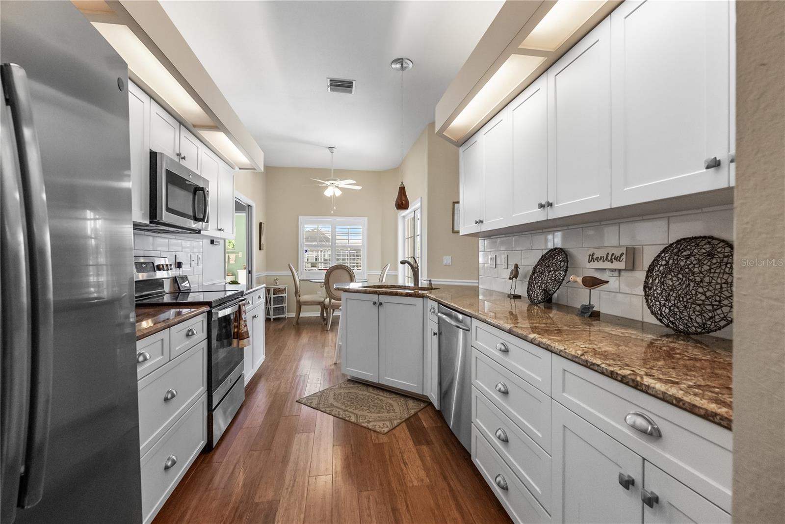 Image 10 of 30 For 6955 Stetson Street Circle