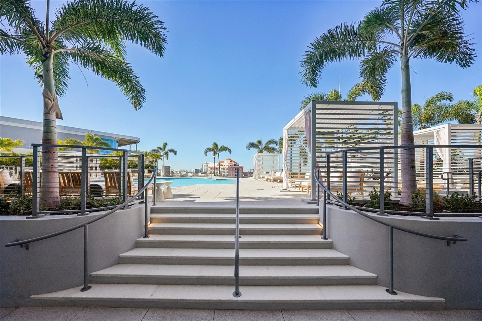 Listing photo id 31 for 400 Central Avenue 1601